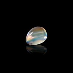 レインボームーンストーン(宝石名アンデシン)インド・タミルナードゥ州産 0.62ct 識別済[240828625]6.1x4.1mm前後