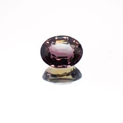 カラーチェンジサファイア 非加熱(宝石名サファイア)タンザニア産 0.71ct 識別済[231124228]5.7x4.6mm前後