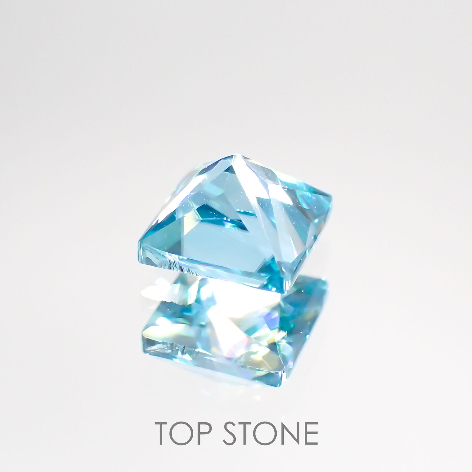 ◇プリンセスカット◇ブルージルコン(宝石名ジルコン) カンボジア産 1.13ct 識別済[210913432]5.1×5.1mm前後