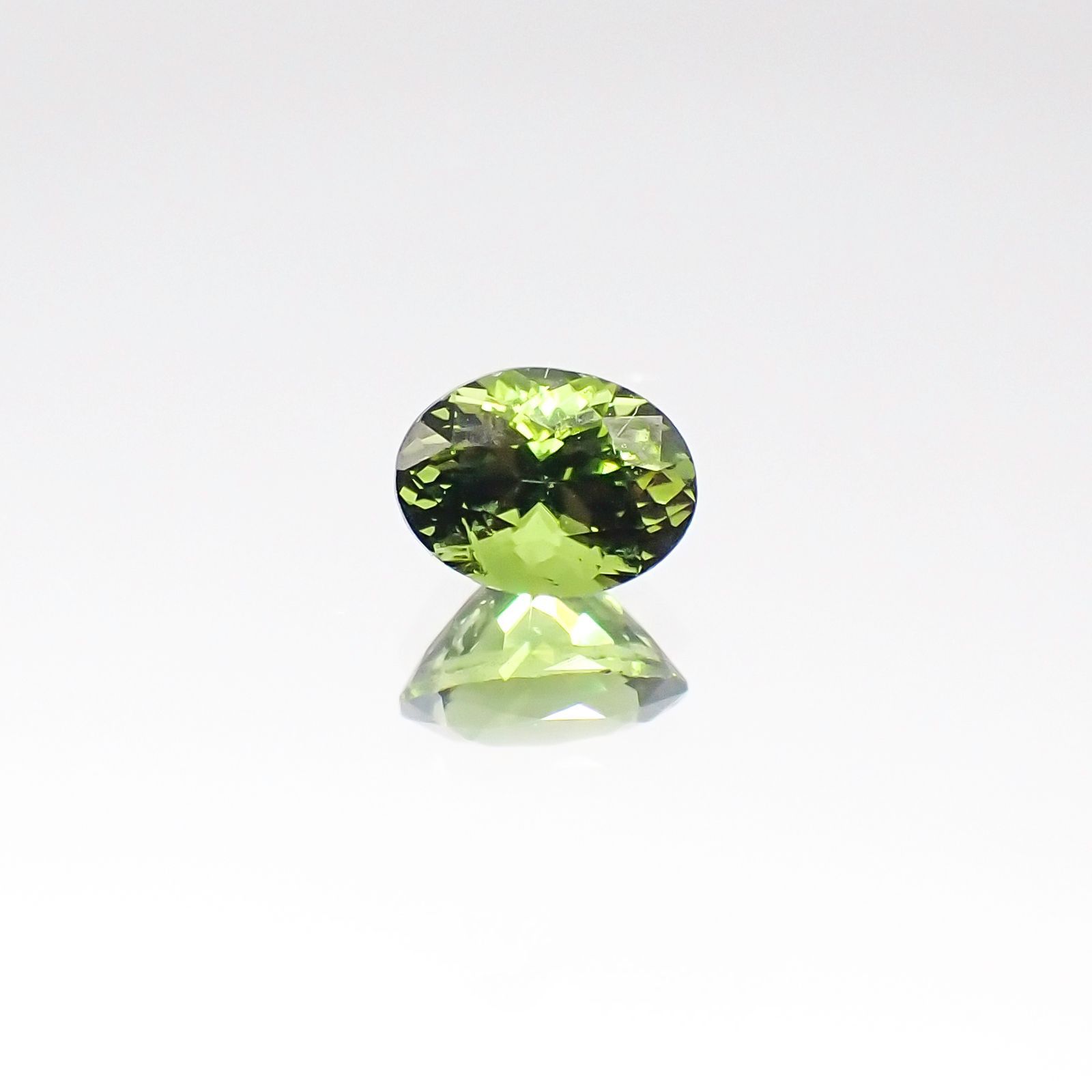 クロムトルマリン(宝石名クロム・トルマリン)タンザニア産 0.36ct 識別済[231023993]5x3.7mm前後 | TOP  STONE(トップストーン)