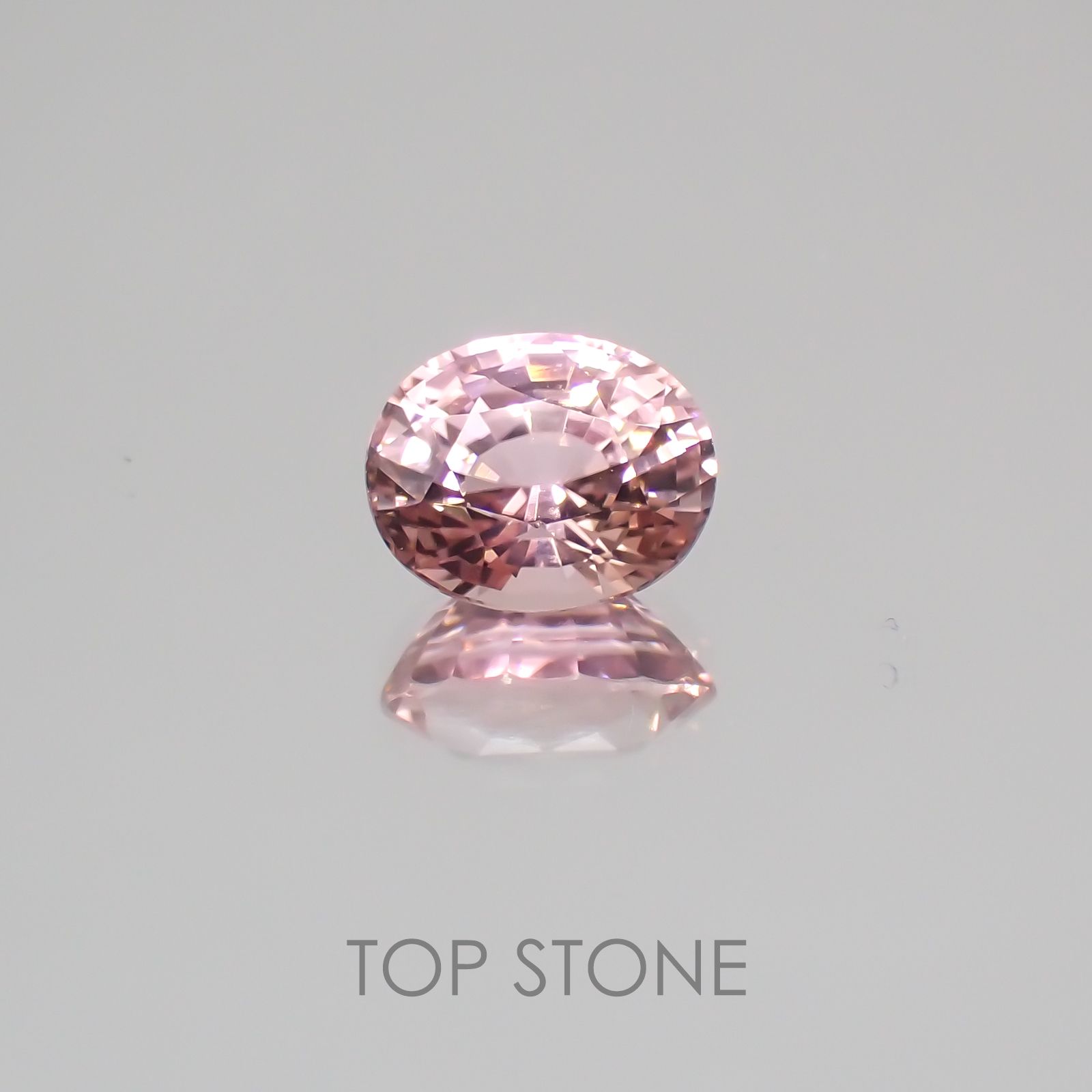 ピンクトルマリン パパラチャカラー(宝石名ピンク・トルマリン) ルワンダ産 1.590ct ソ付(彩珠)[21039972]7.9×6.4mm前後
