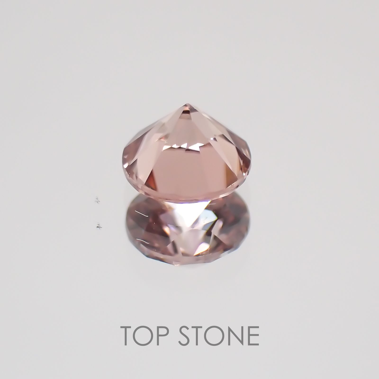 マラヤガーネット タンザニア産 ルース 0.41ct[21019366]4×4mm前後