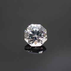 ◇オクタゴンカット◇カラーレスジルコン(宝石名ホワイト・ジルコン)スリランカ/カンボジア産 0.91ct 識別済[240214282]5x5mm前後