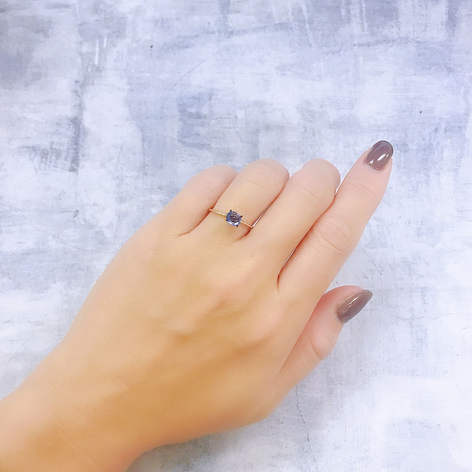 サファイア(宝石名ブルー・サファイア)スリランカ/マダガスカル産 0.87ct 識別済[220918157]5.4x4.4mm前後