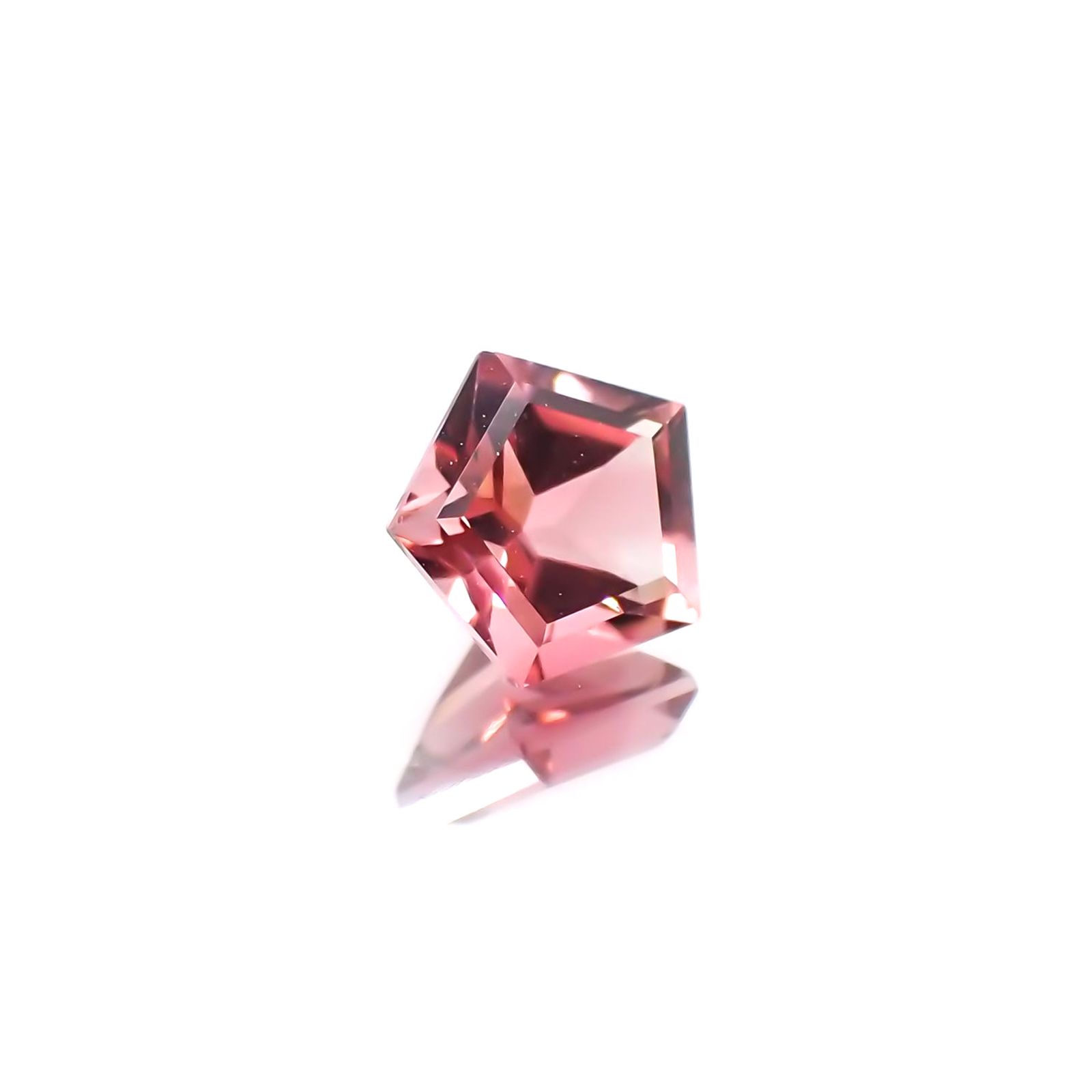 ◇ペンタゴンカット◇ピンクトルマリン(宝石名ピンク・トルマリン) ブラジル/アフリカ産 0.47ct 識別済[25019551]5.2×5.2mm前後