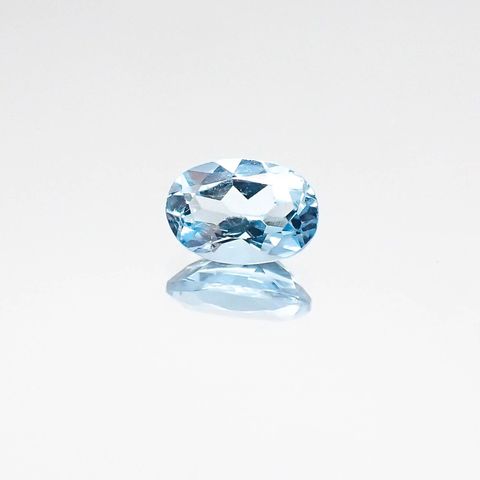 アクアマリン サンタマリアカラー(宝石名アクアマリン)モザンビーク産 0.45ct 識別済[230622262]6.1x4.2mm前後