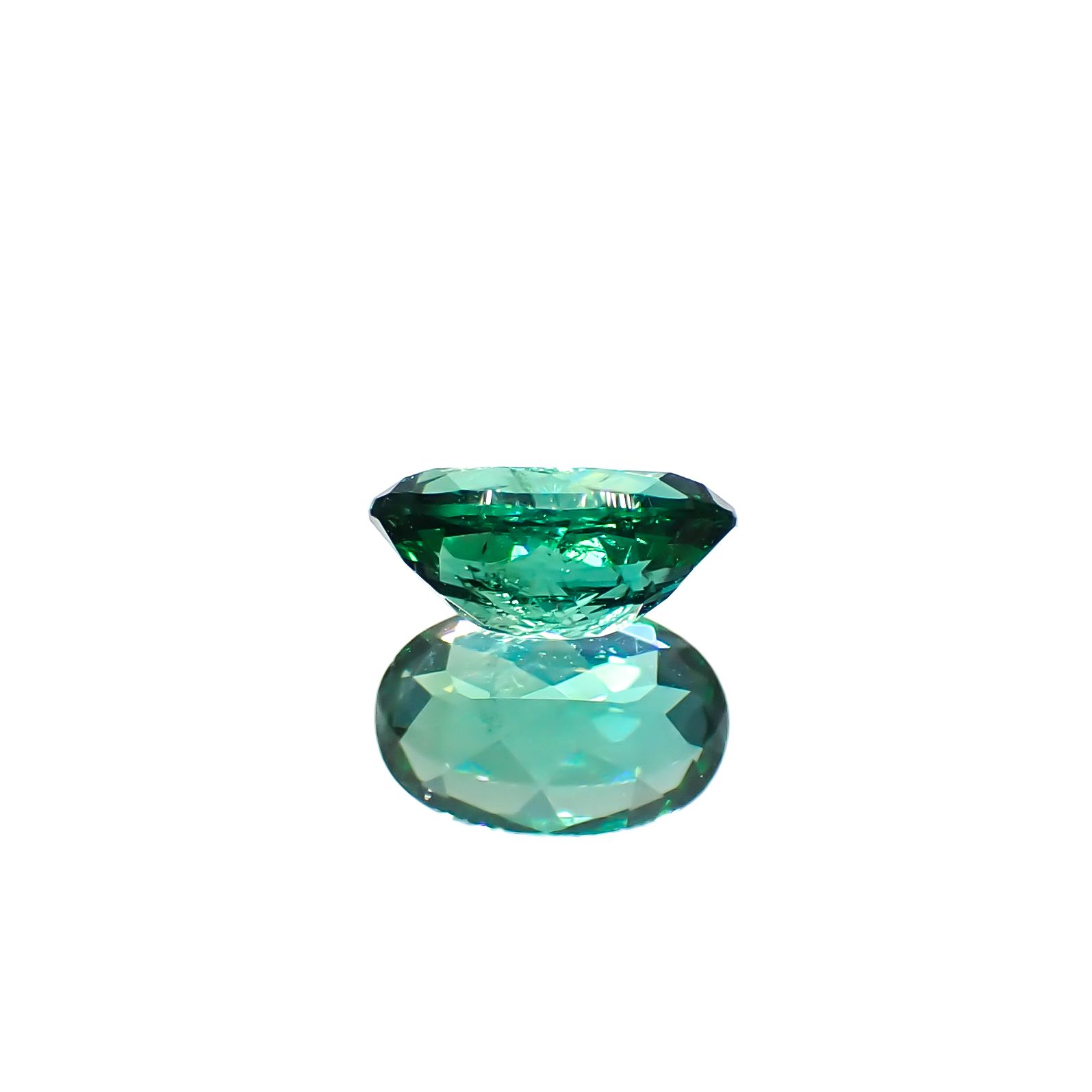 パライバトルマリン(宝石名トルマリン/別名パライバ・トルマリン)ブラジル・キントス鉱山産 0.438ct ソ付(宝貴協)[240928716]5.97x3.97mm前後