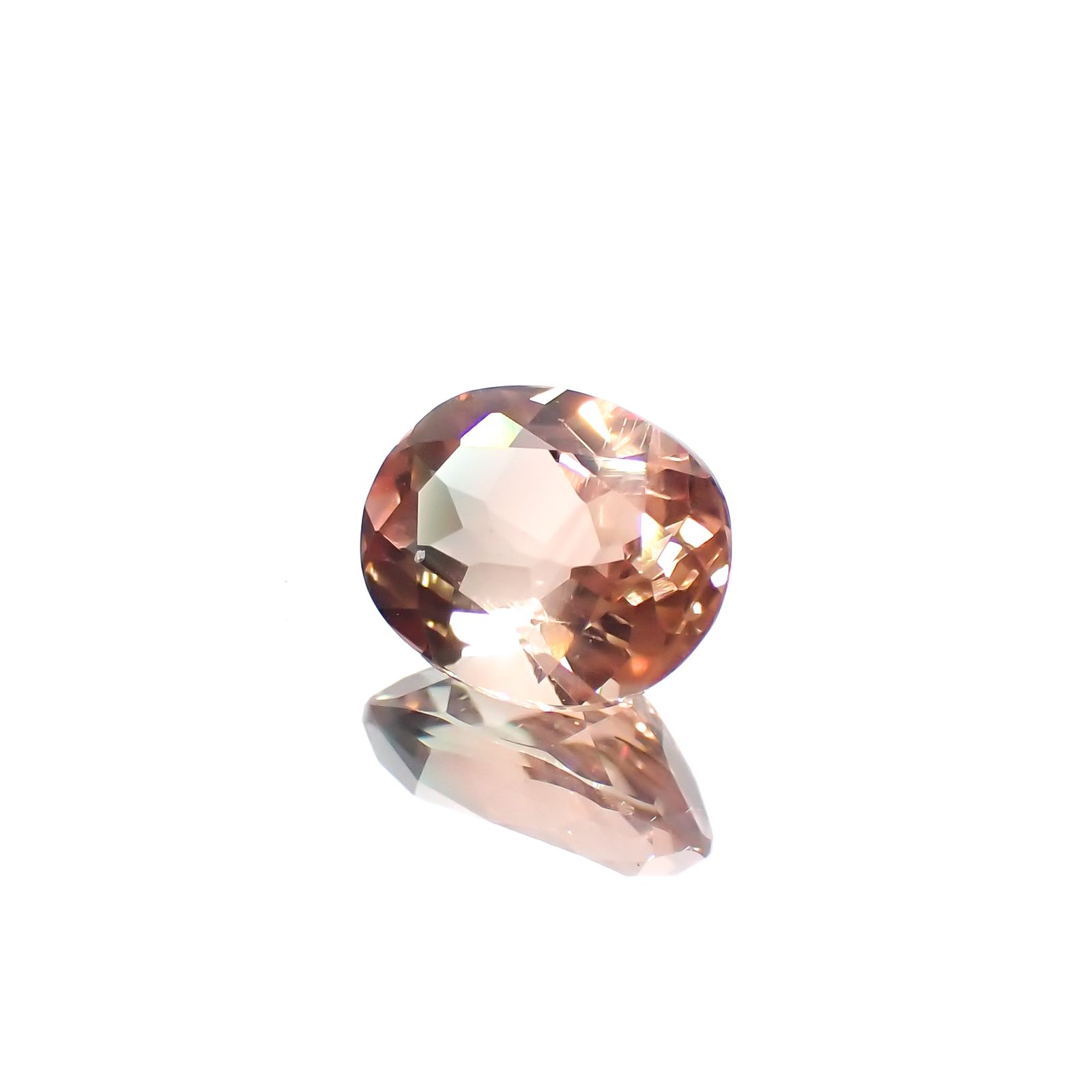 バイカラーオレゴンサンストーン(宝石名バイカラー・ラブラドライト)アメリカ・オレゴン州産 1.49ct 識別済[230722722]8.4x6.7mm前後