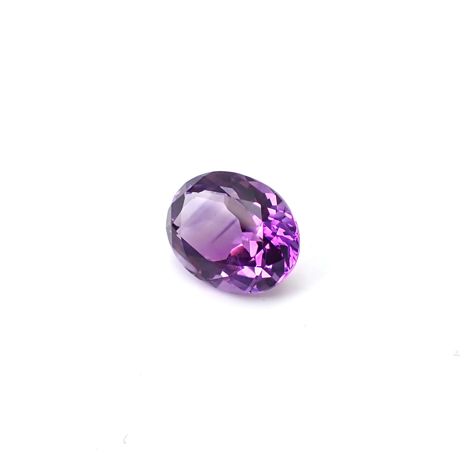 カラーシフトアメジスト ブラジル/ウルグアイ産 5.65ct / 13.1x10.3mm前後 [260131636]
