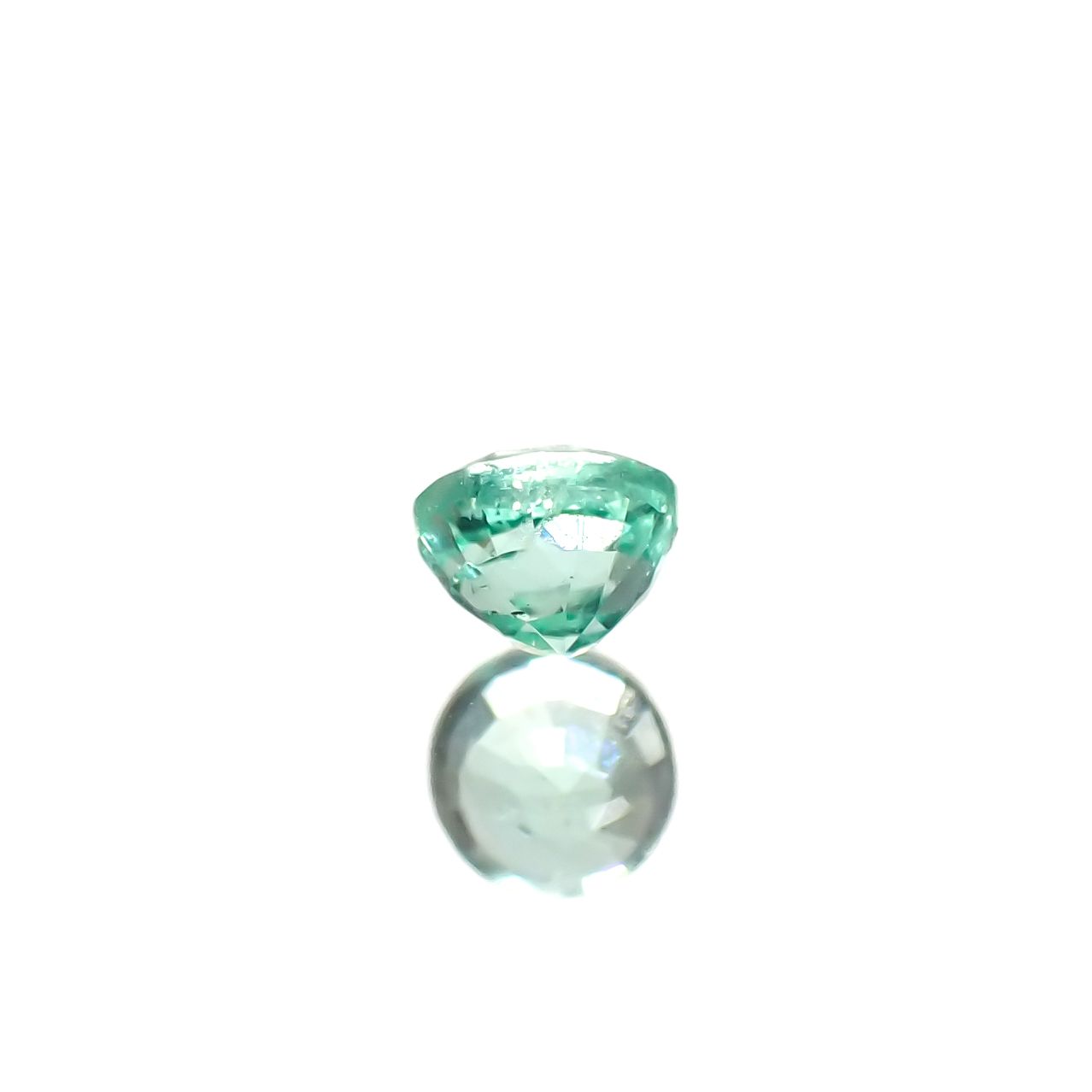 パステルカラーエメラルド コロンビア産 0.15ct[240225936]3x3mm前後