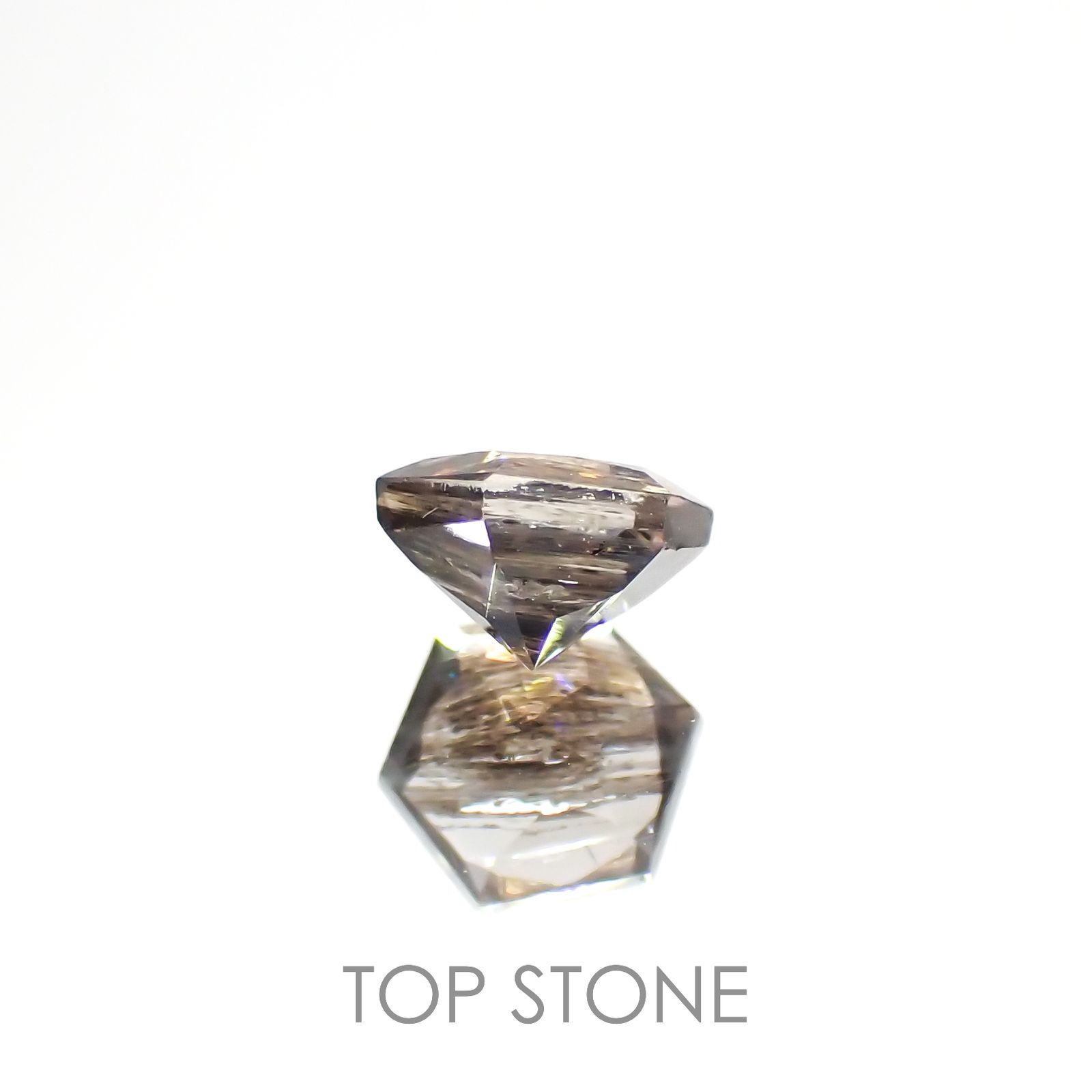 ◇ヘキサゴンカット◇レインボースキャポライト ブラジル産 0.53ct[230320919]4.9x4.8mm前後