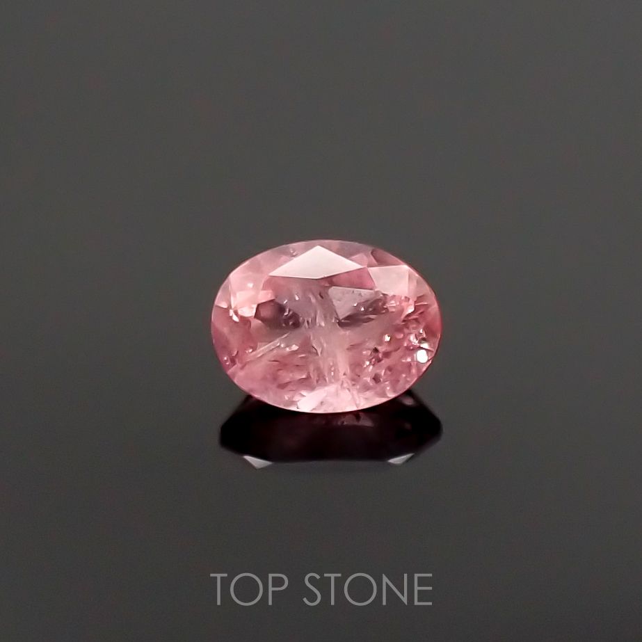 ペツォッタイト(ラズベリル)(宝石名ペツォッタイト) マダガスカル産 0.181ct ソ付(彩珠)[210711802]4×3mm前後
