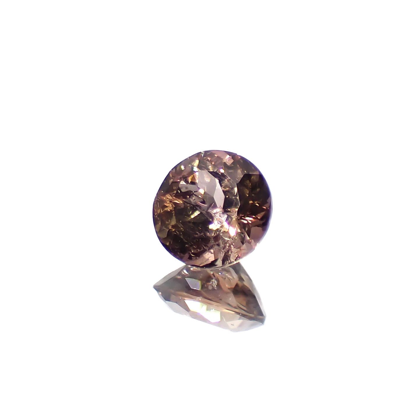 アキシナイト パキスタン産 0.38ct[240628361]4.4x4.4mm前後