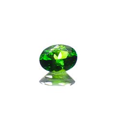 クロムダイオプサイド(宝石名クロム・ダイオプサイド)ロシア産 0.20ct 識別済[231023900]4.5x3.3mm前後