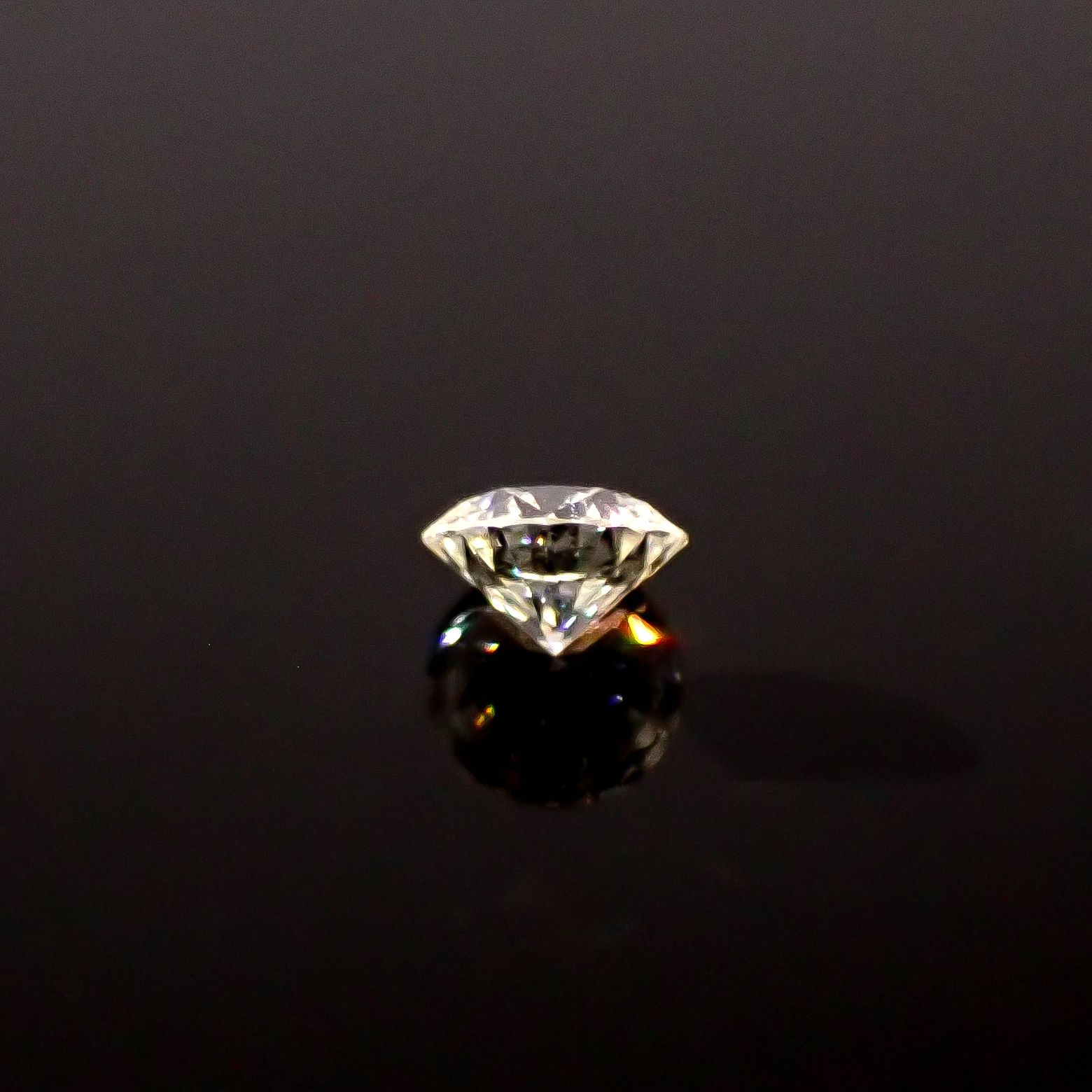 ダイヤモンド SI1-VS ハート&キューピッド 0.070ct / 2.6x2.6mm前後 [251031185]