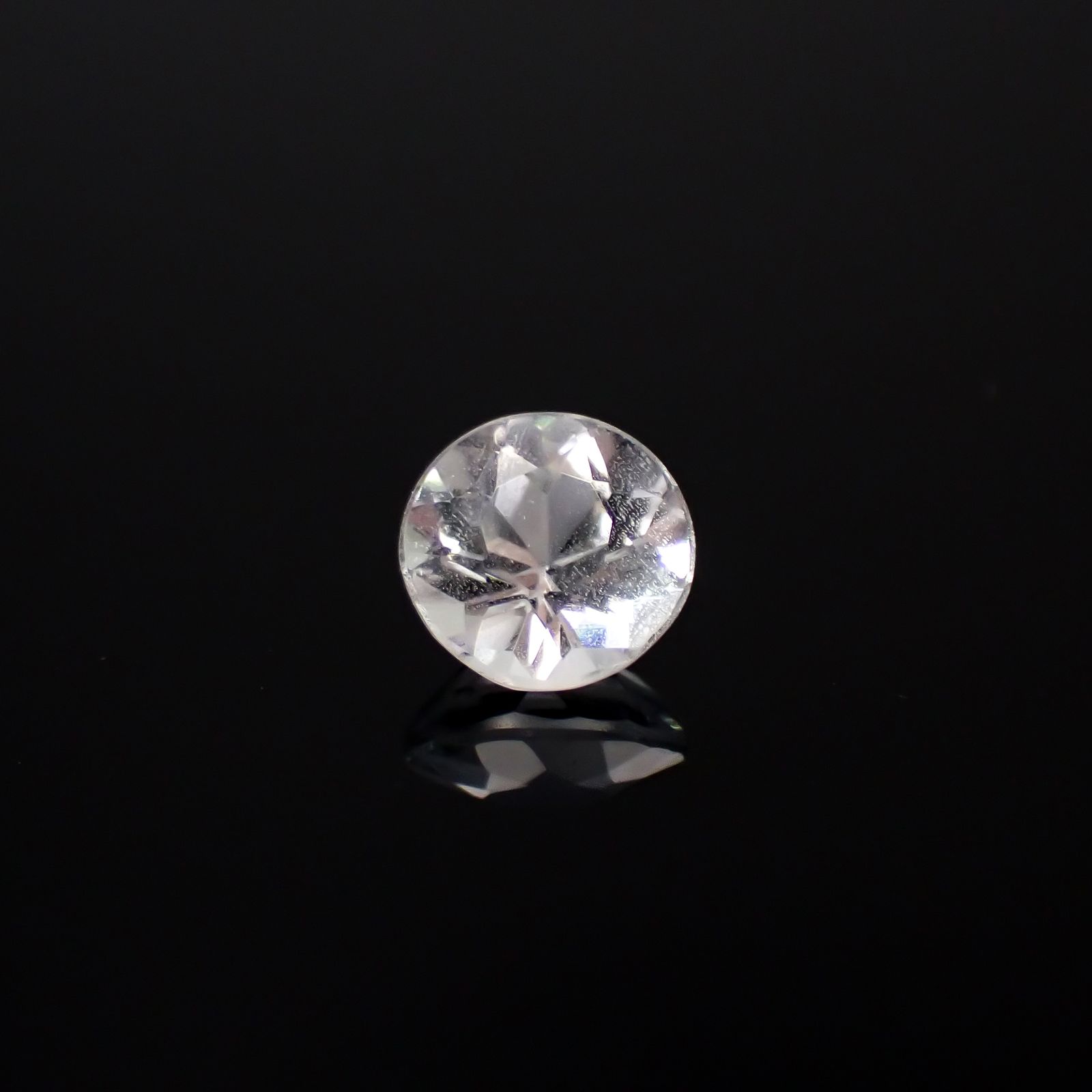フェナカイト ブラジル産 0.91ct[240928824]6.1x6.1mm前後
