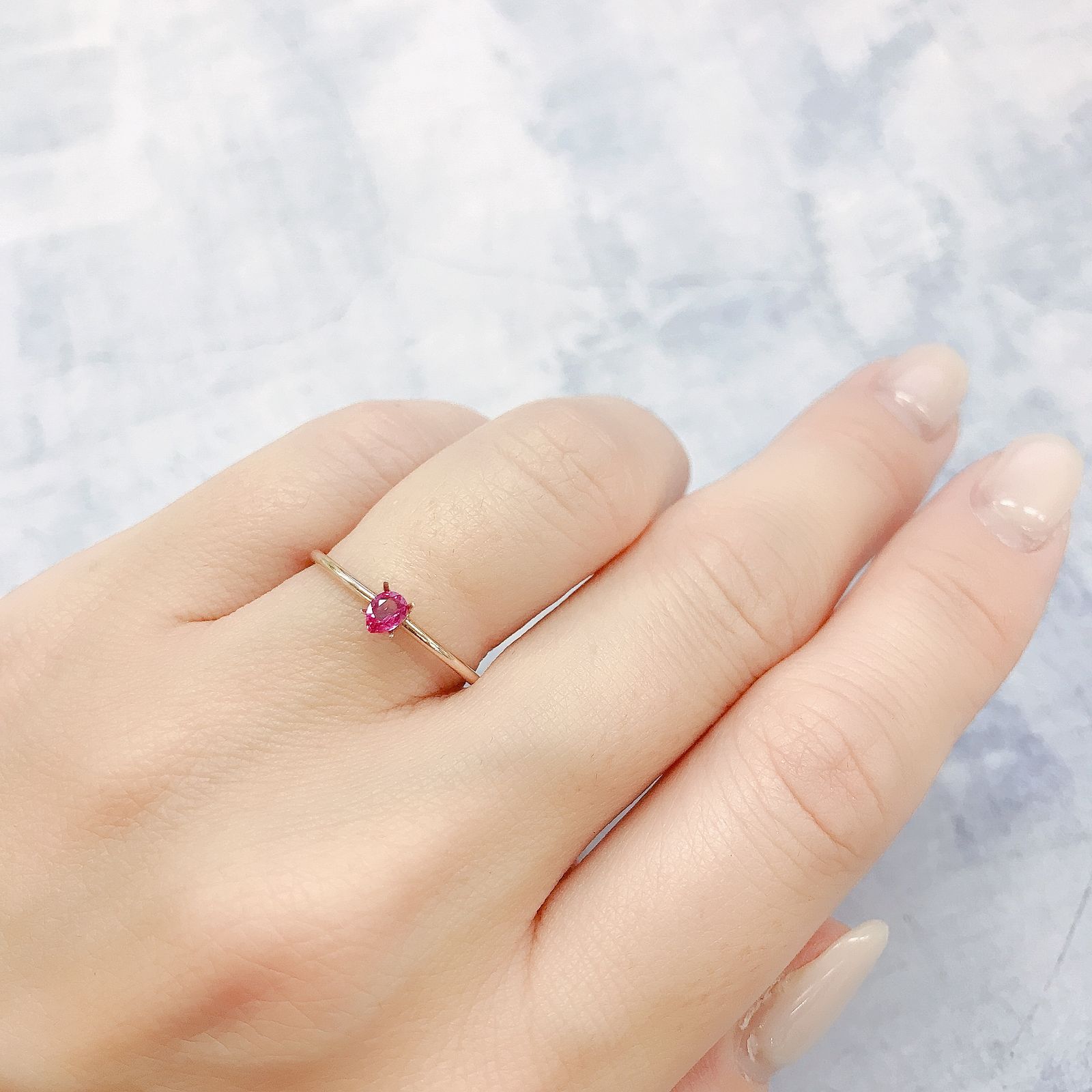 ルビー(宝石名ルビー)モザンビーク産 0.12ct 識別済[220616093]3.5x2.6mm前後