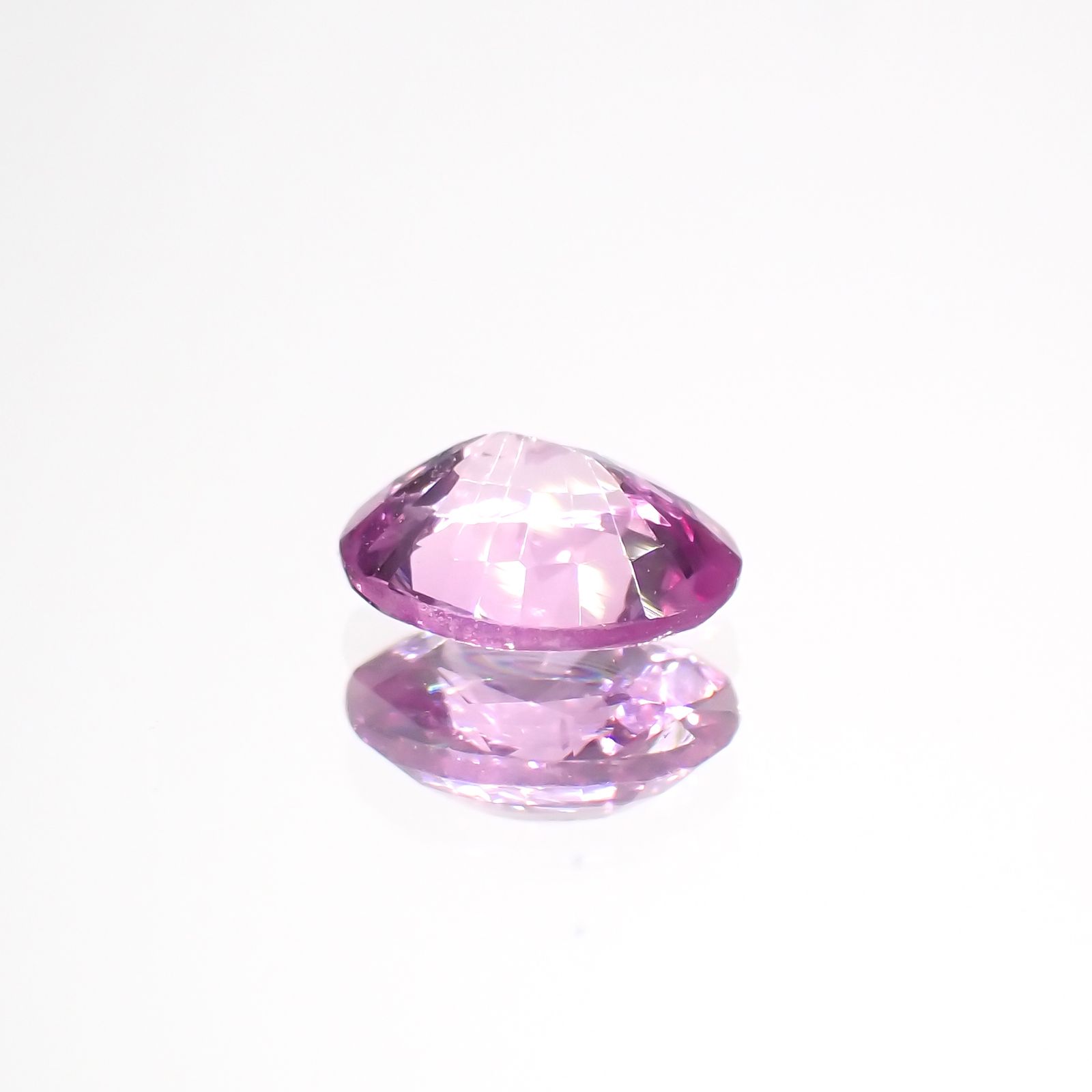 ネオンピンクサファイア スリランカ産 0.41ct[230421534]4.9x4mm前後