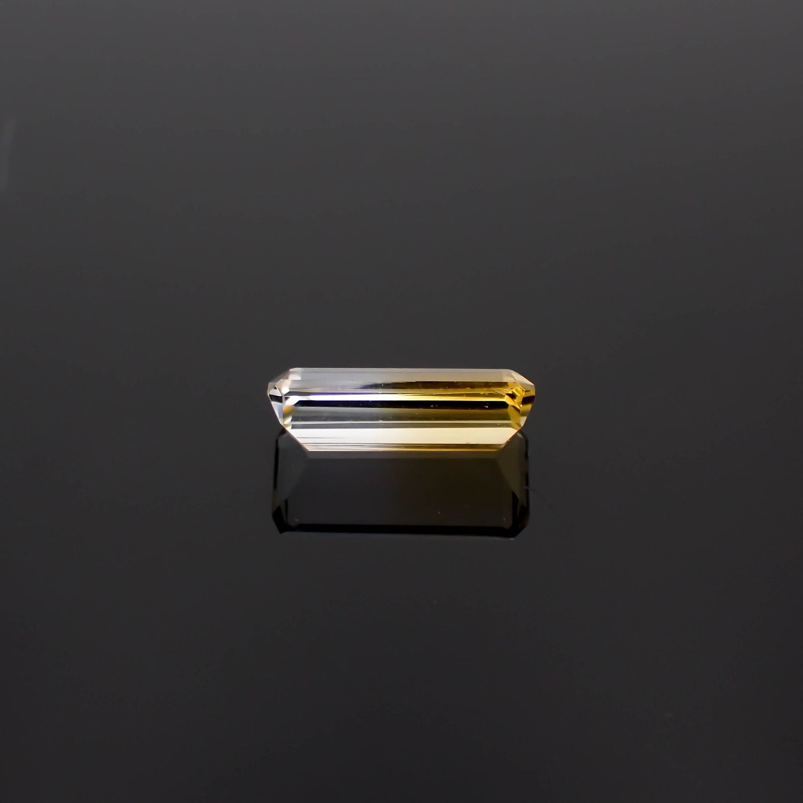 バイカラーシトリン ブラジル・ミナスジェライス州産 6.19ct[240326467]17.1x8.1mm前後