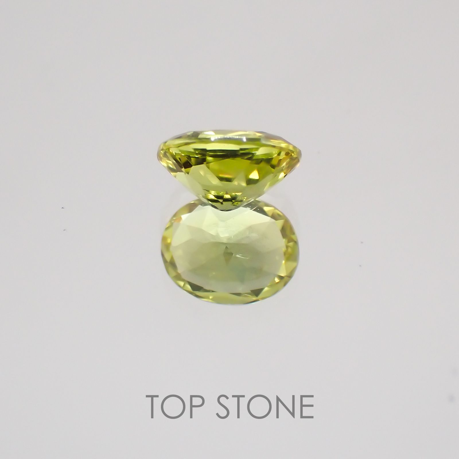 ゴールドシーンサファイア(宝石名シーン・サファイア) ケニア産 0.48ct 識別済[20129297]5.2×4mm前後