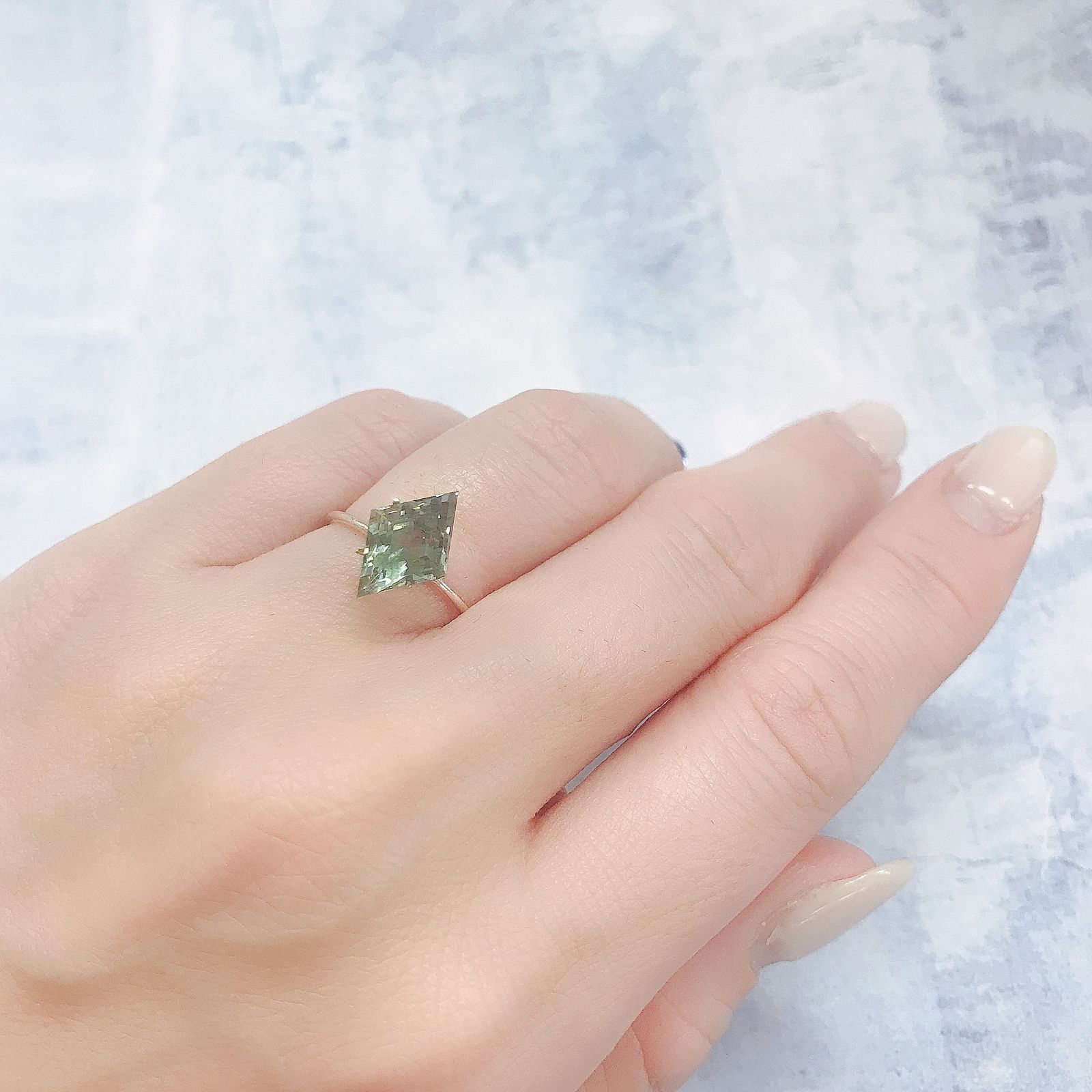 ◇カスタムカット◇バイカラーオレゴンサンストーン(宝石名ラブラドライト)アメリカ・オレゴン州産 2.67ct  識別済[220616272]12.5x8.2mm前後 | TOP STONE(トップストーン)