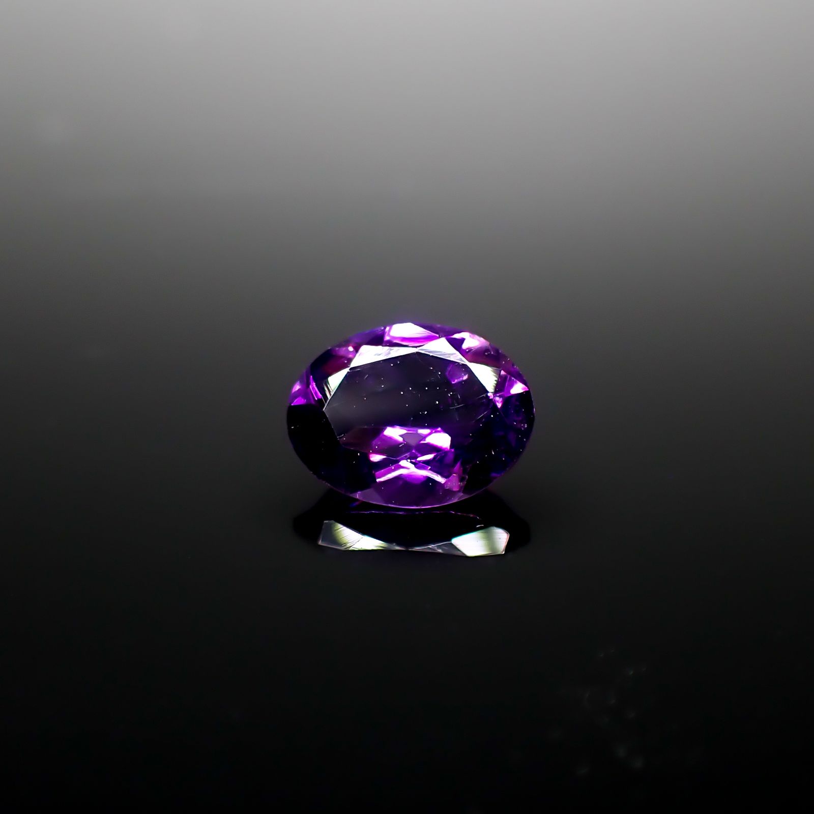 カラーシフトアメジスト ブラジル/ウルグアイ産 1.48ct[240929005]9x6.9mm前後