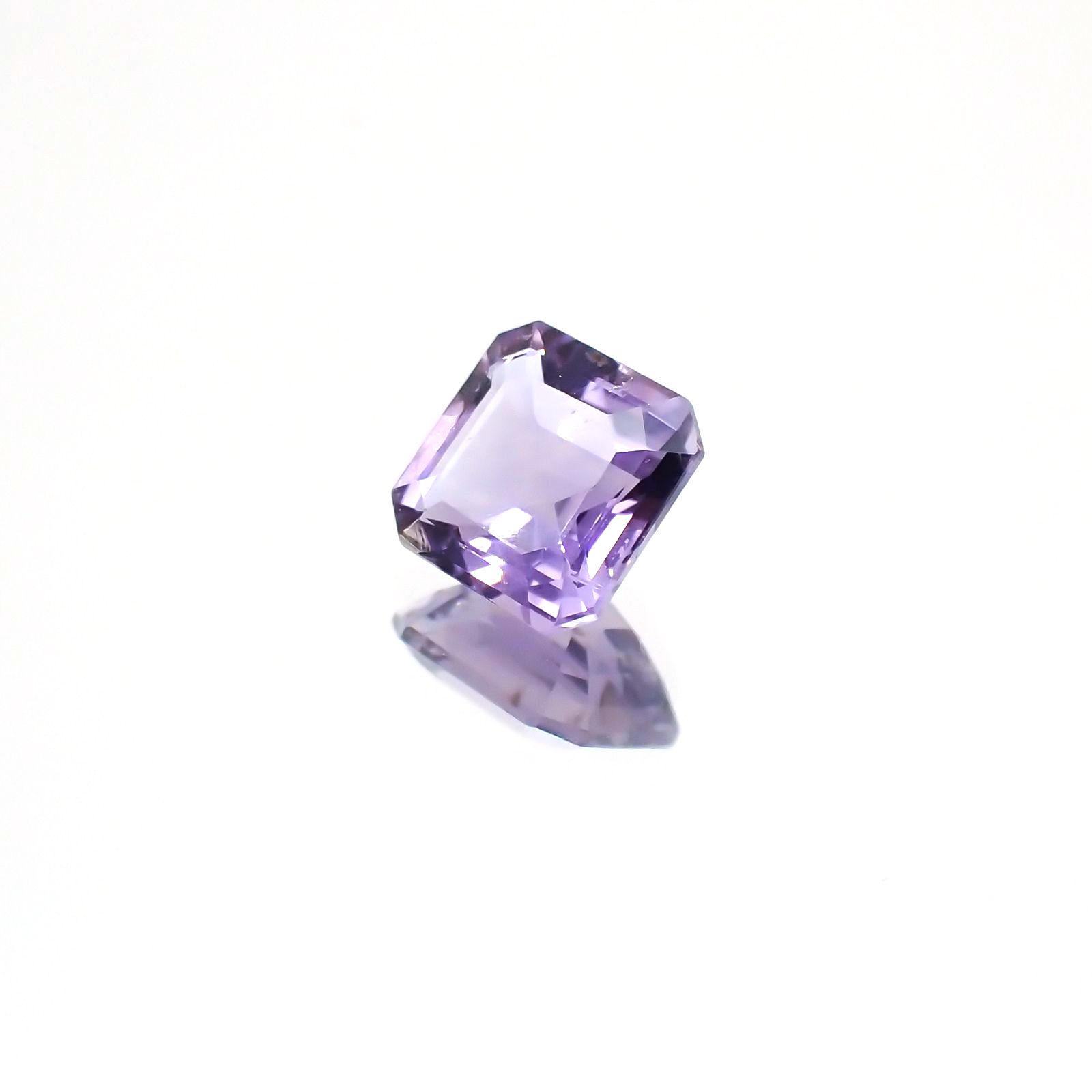 マリアライト(宝石名パープル・スキャポライト)タンザニア産 0.58ct 識別済[231224404]5.1x5.1mm前後