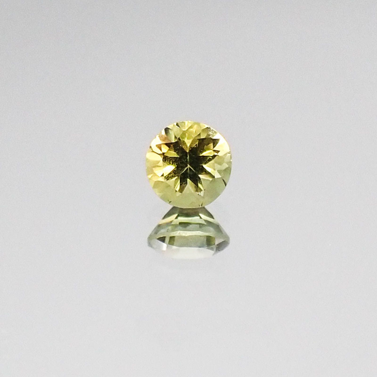 モンタナサファイア アメリカ産 ルース 0.17ct[20073881]3.1×3.1mm前後