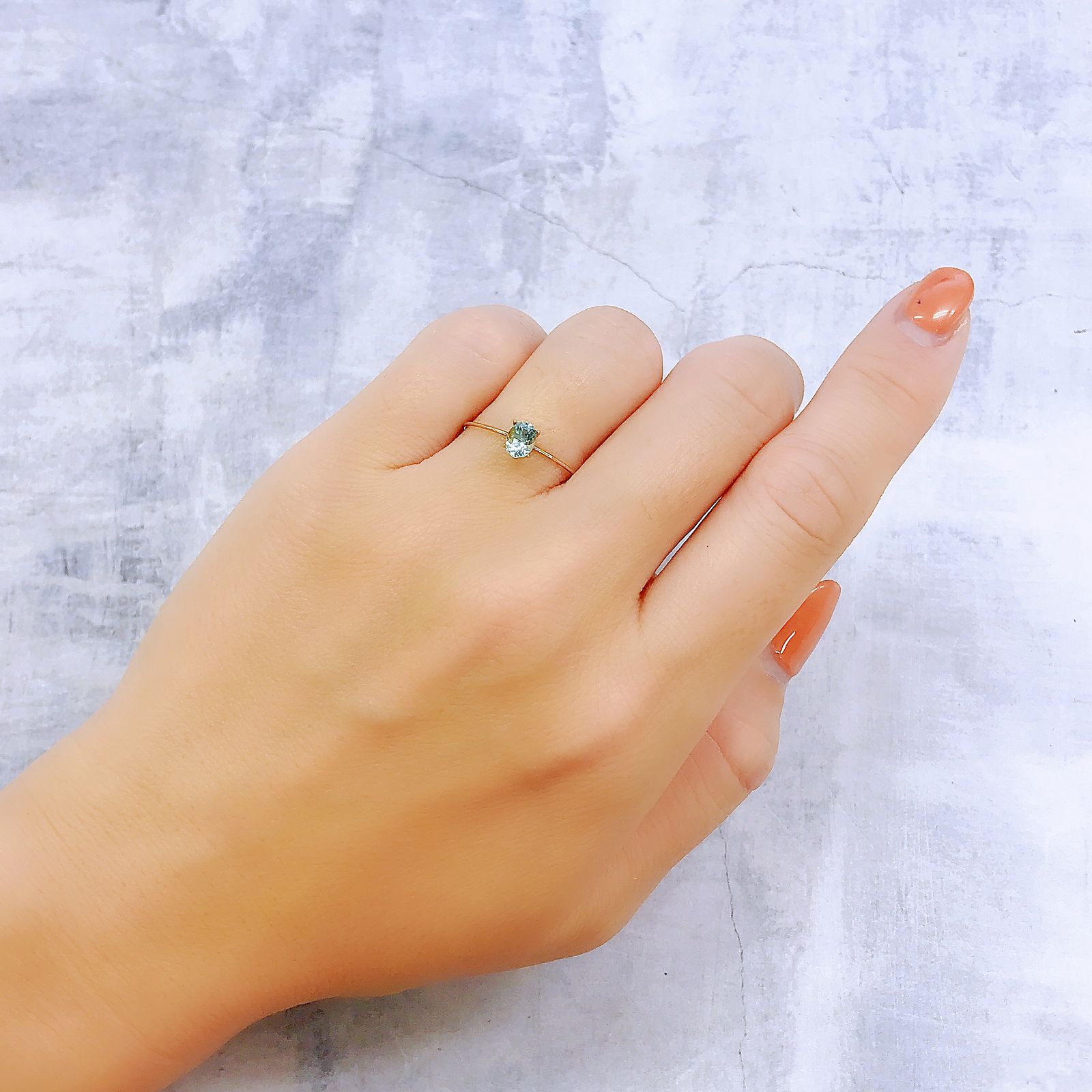 ユークレース(宝石名ブルー・ユークレース)コロンビア産 0.389ct ソ付(彩珠)[221018684]5.3x3.9mm前後