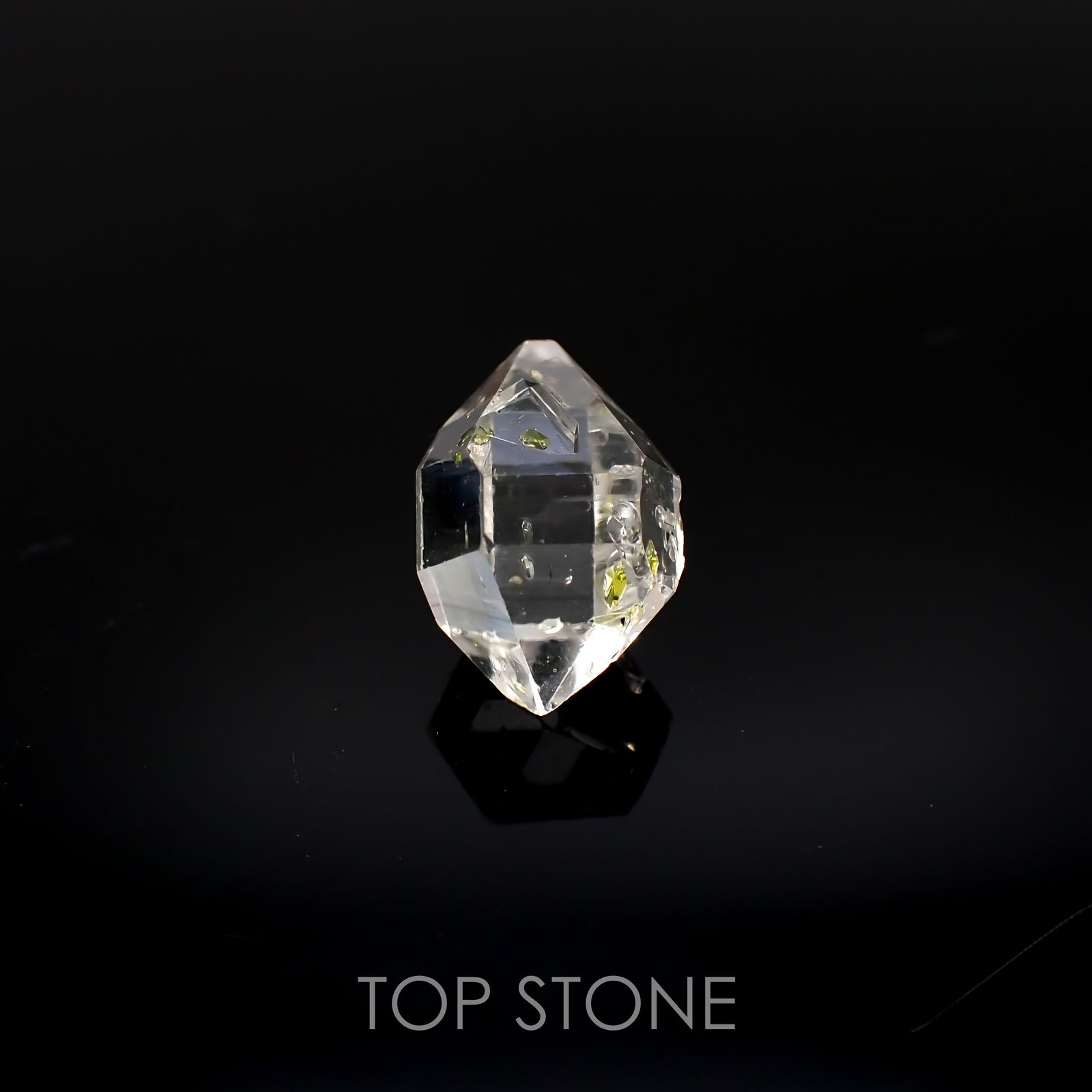 オイルインクォーツ 原石 パキスタン産 5.64ct[220917865]13.8x9.6mm前後