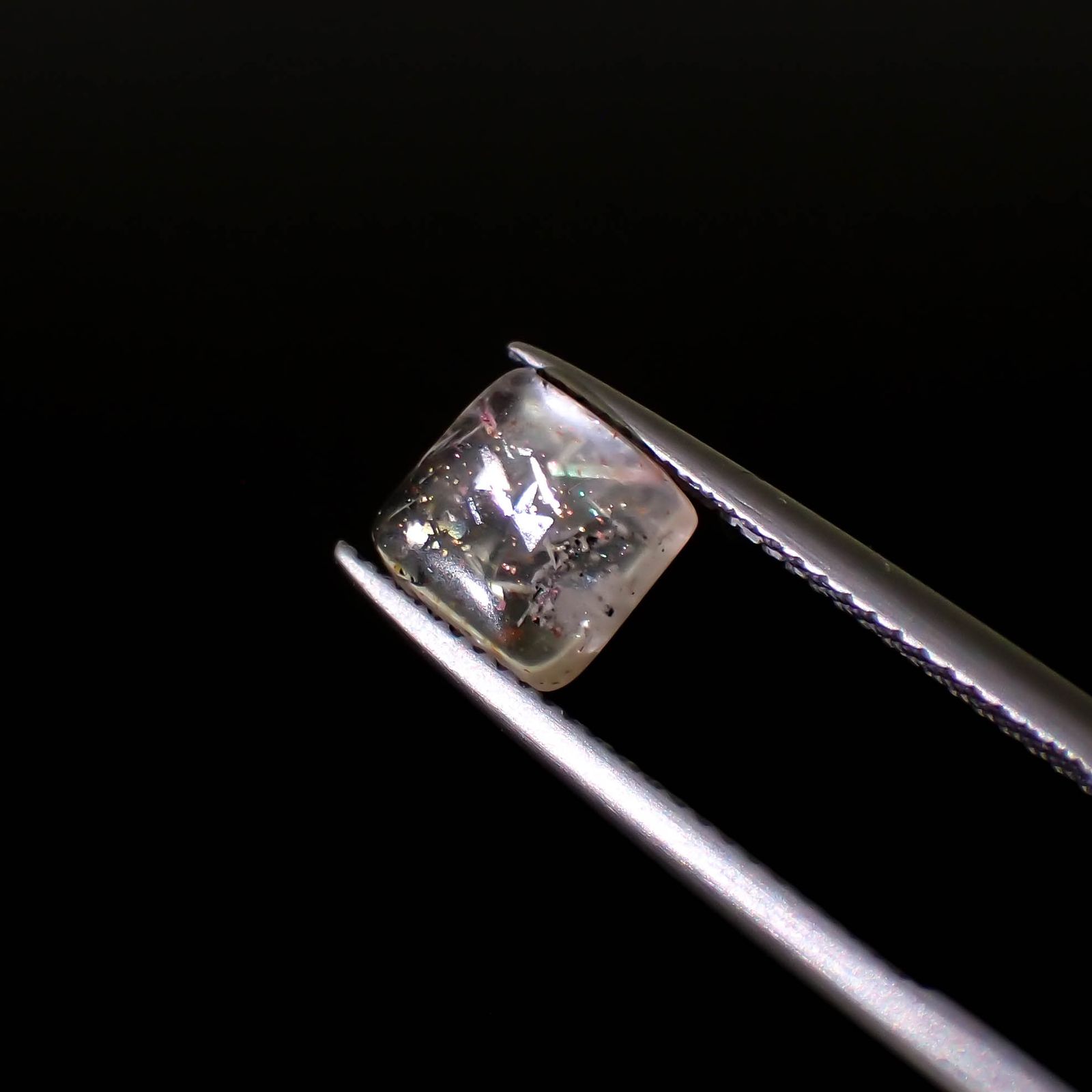 レインボーラティスサンストーン オーストラリア産 1.45ct[230321099]7.2x7mm前後