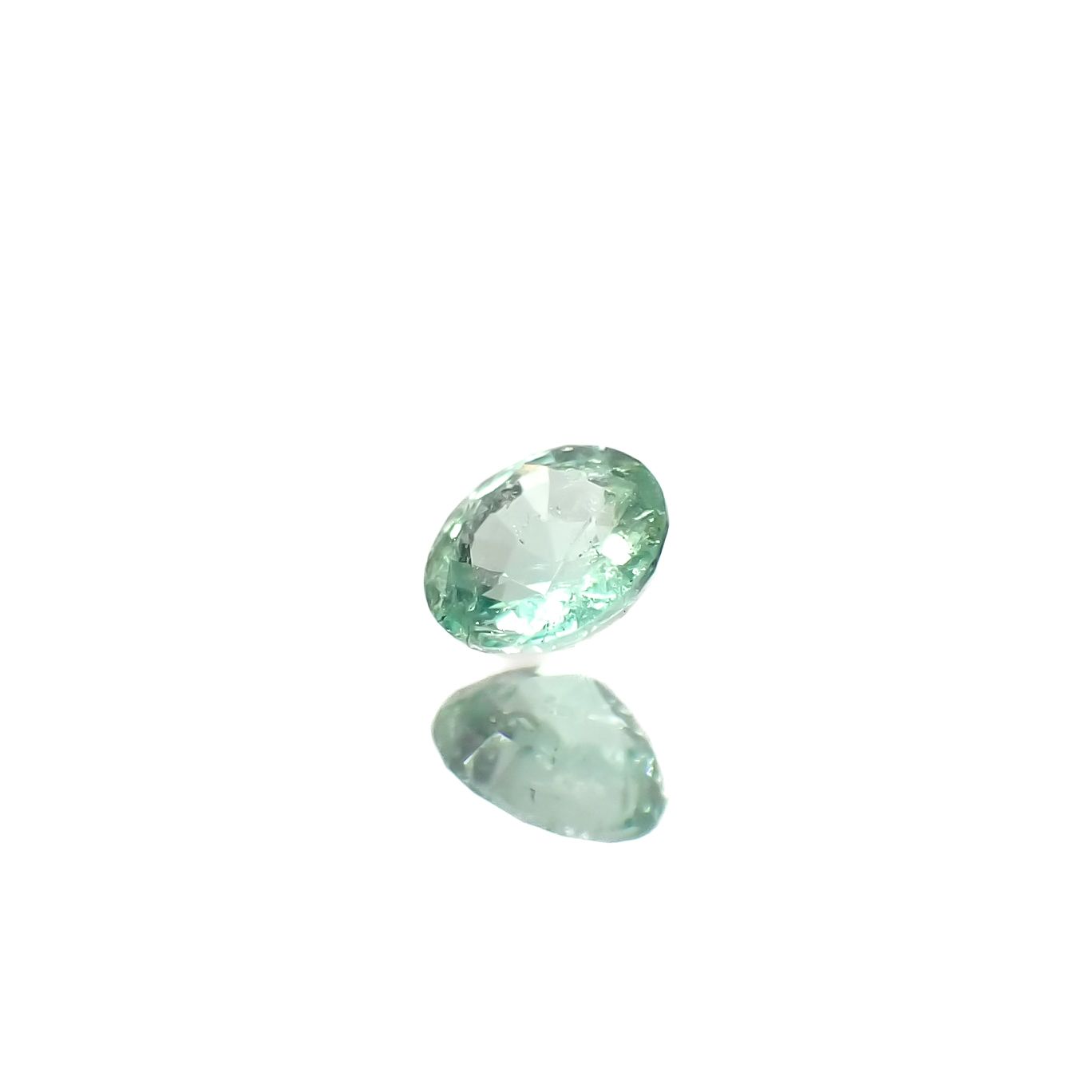 パステルカラーエメラルド コロンビア産 0.14ct[240225935]3x3mm前後