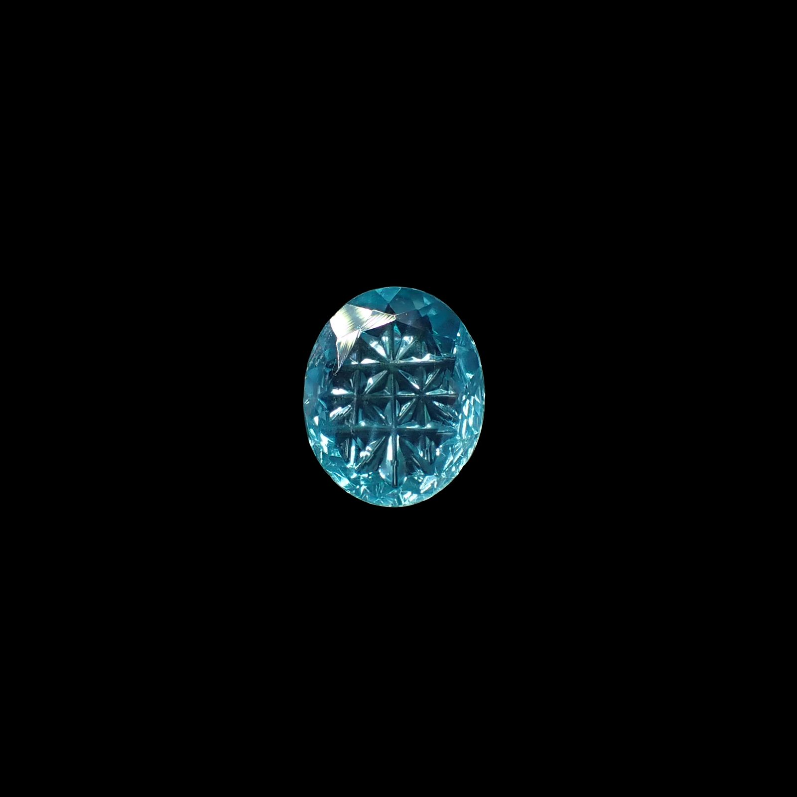 ◇甲州貴石切子Plus Three◇アパタイト カード付き(宝石名アパタイト)ブラジル産 1.99ct 識別済[250630488]10x7.9mm前後