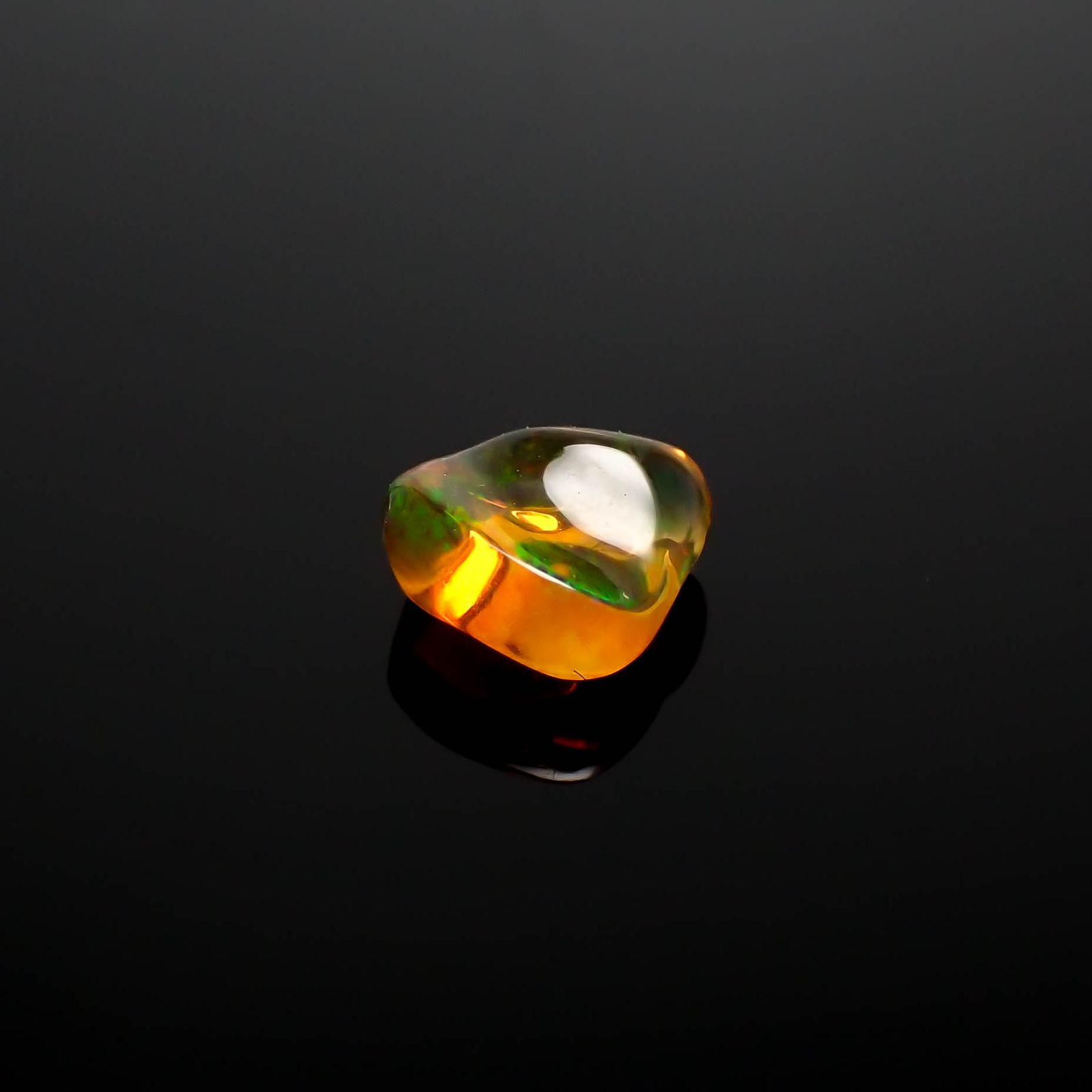 ファイヤーオパール 原石 メキシコ産 0.92ct [240125274]6.8x6.7mm前後