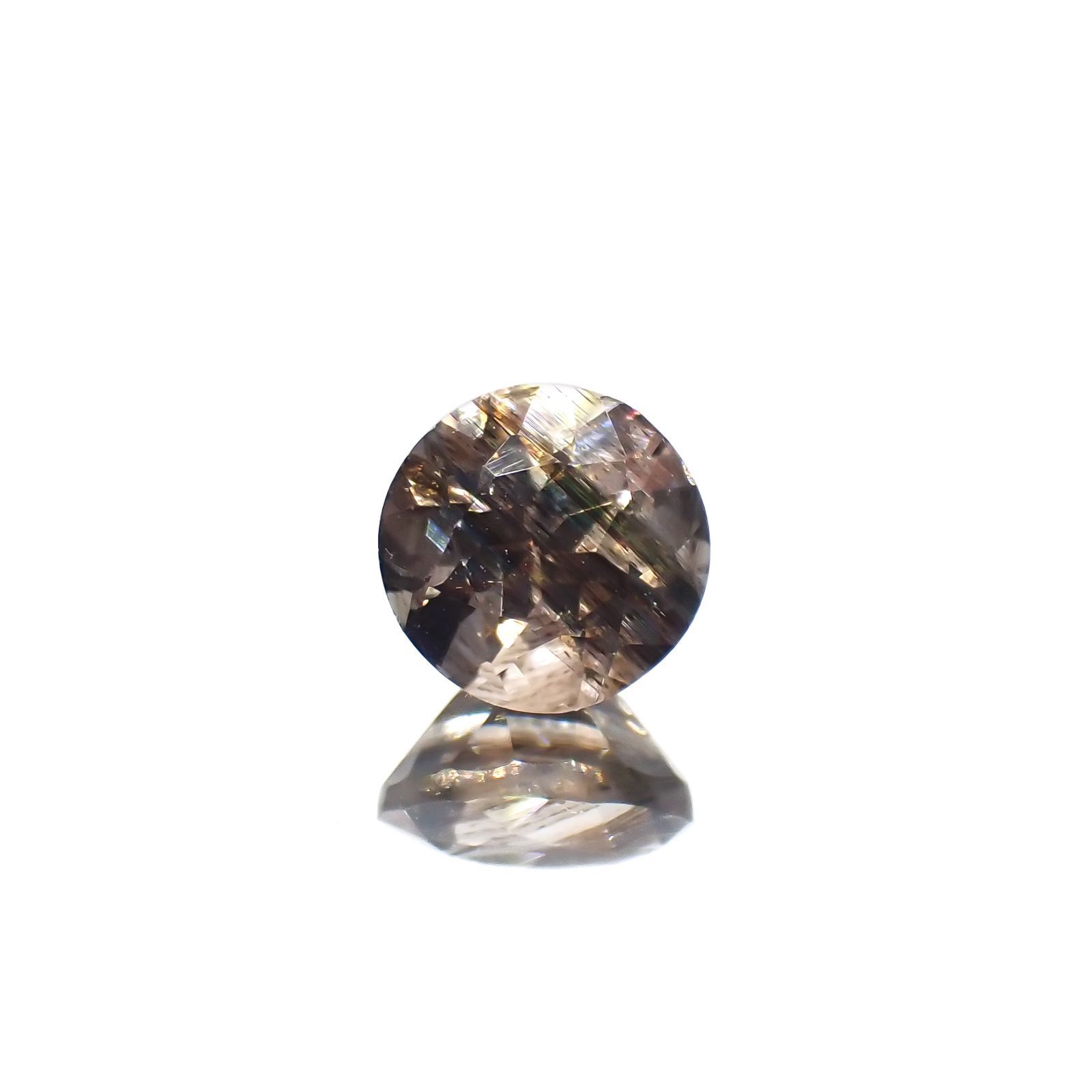 レインボースキャポライト ブラジル産 0.79ct[221119040]5.9x5.9mm前後