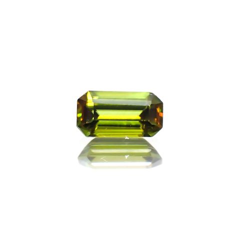 スフェーン(宝石名スフェーン) パキスタン産 識別済 0.26ct / 5.2x2.8mm前後 [26019443]