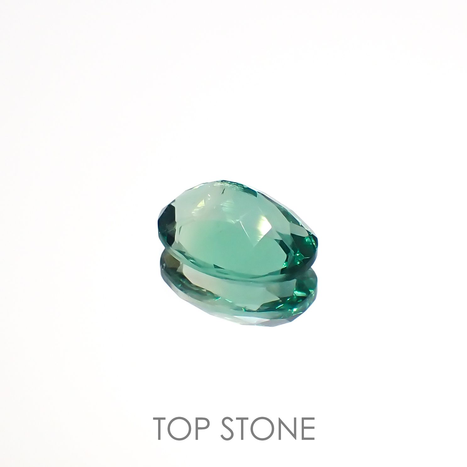 フローライト フルオレッセンス イギリス・ロジャリー鉱山産 3.35ct[220716920]11.6x8.2mm前後