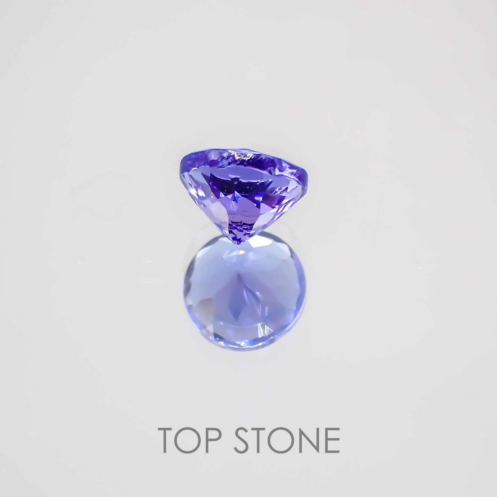 タンザナイト(宝石名タンザナイト) タンザニア産 0.56ct 識別済[210610072]5×4.9mm前後