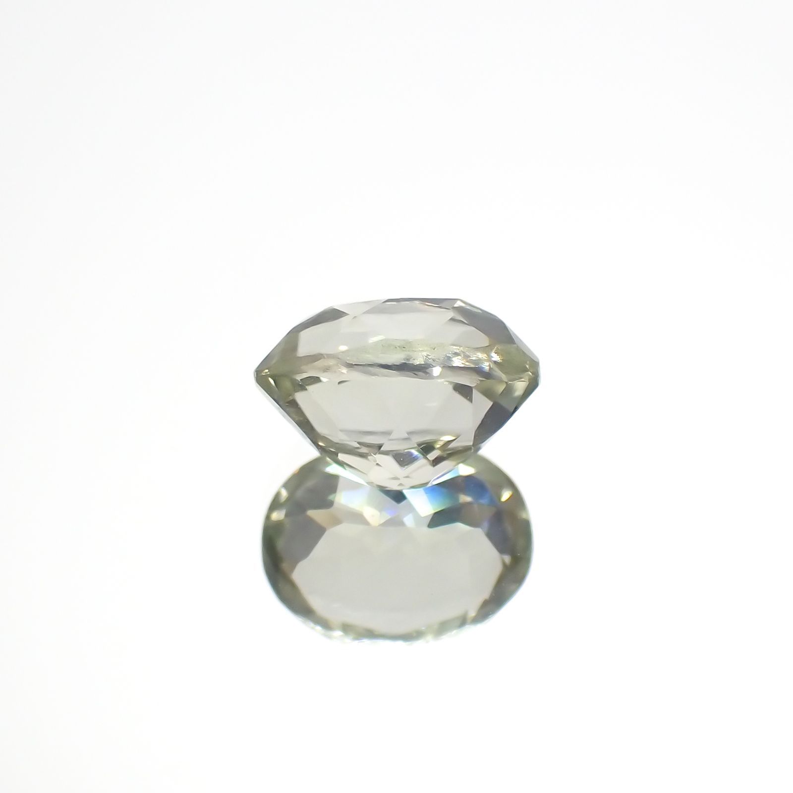 シリマナイト(宝石名シリマナイト)インド産 1.84ct 識別済[221018462]8.1x6.2mm前後