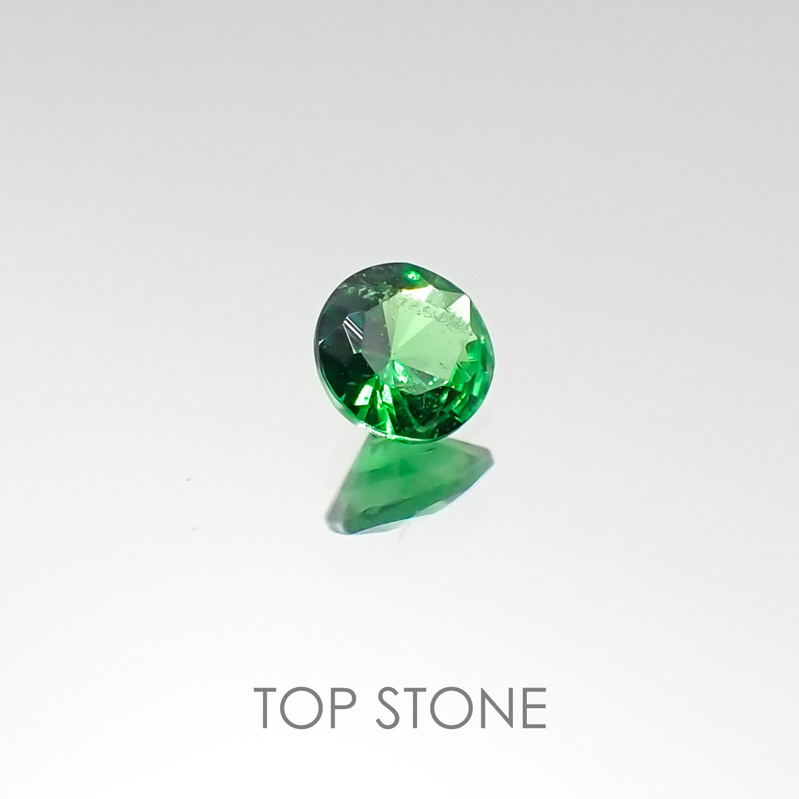 ツァボライト タンザニア産 ルース 0.16ct[20095729]3.5×3.5mm前後