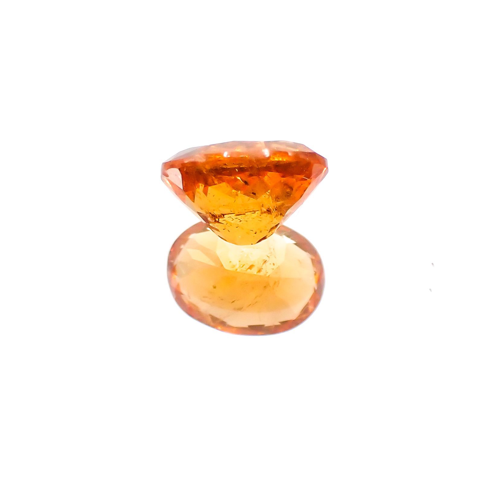 スペサルティンガーネット マンダリンオレンジカラー(宝石名スペサルティン・ガーネット)ケニア産 0.70ct 識別済[231124191]5.8x4.3mm前後
