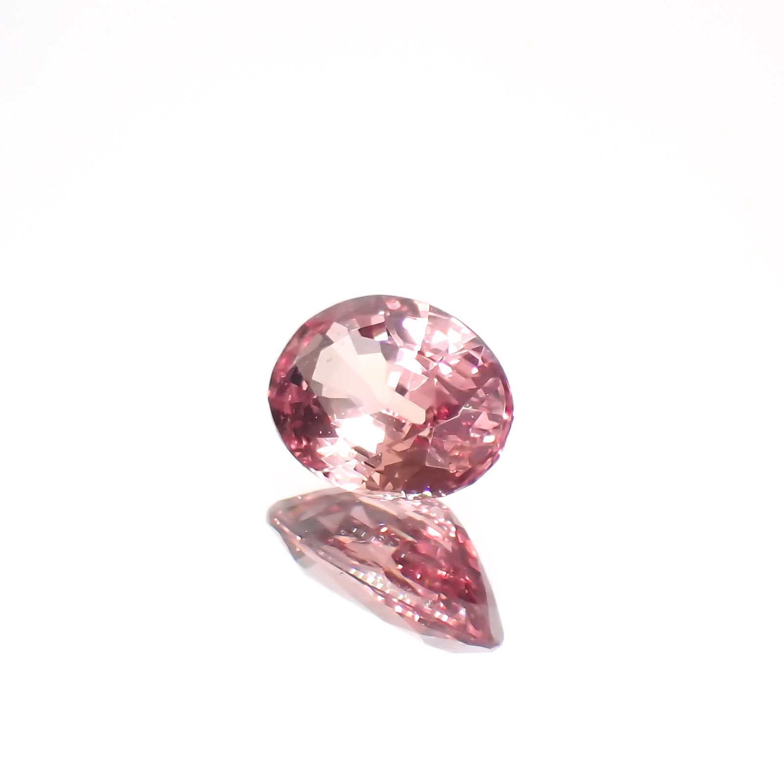 パパラチャサファイア 非加熱(宝石名サファイア/別名パパラチャ・サファイア)スリランカ産 0.48ct GIA鑑付[230521940]5.77x3.97mm前後
