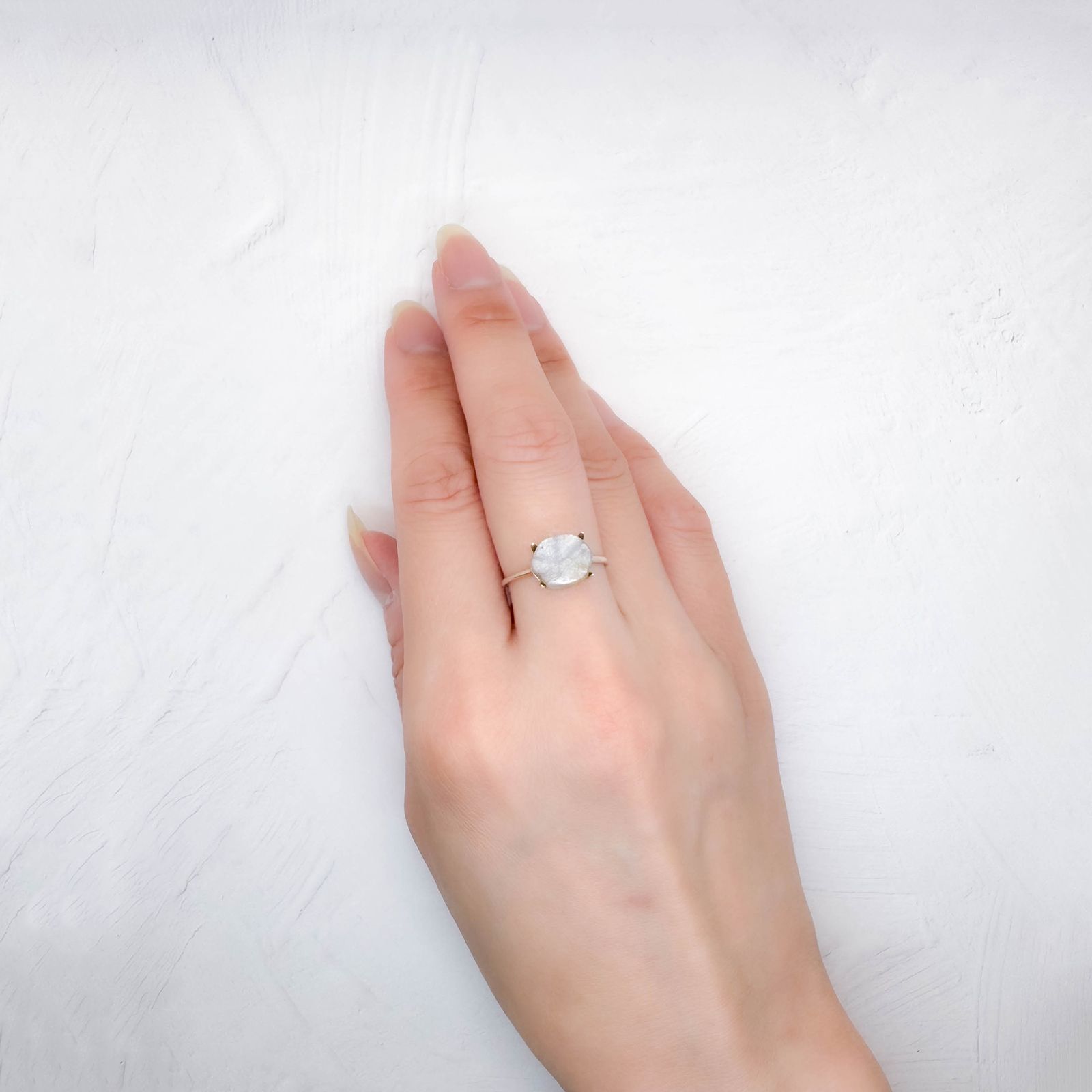 トラピッチェサファイア 原石スライス磨き(宝石名トラピッチェ・サファイア)ミャンマー産 3.05ct 識別済[250830986]9.4x8.2mm前後