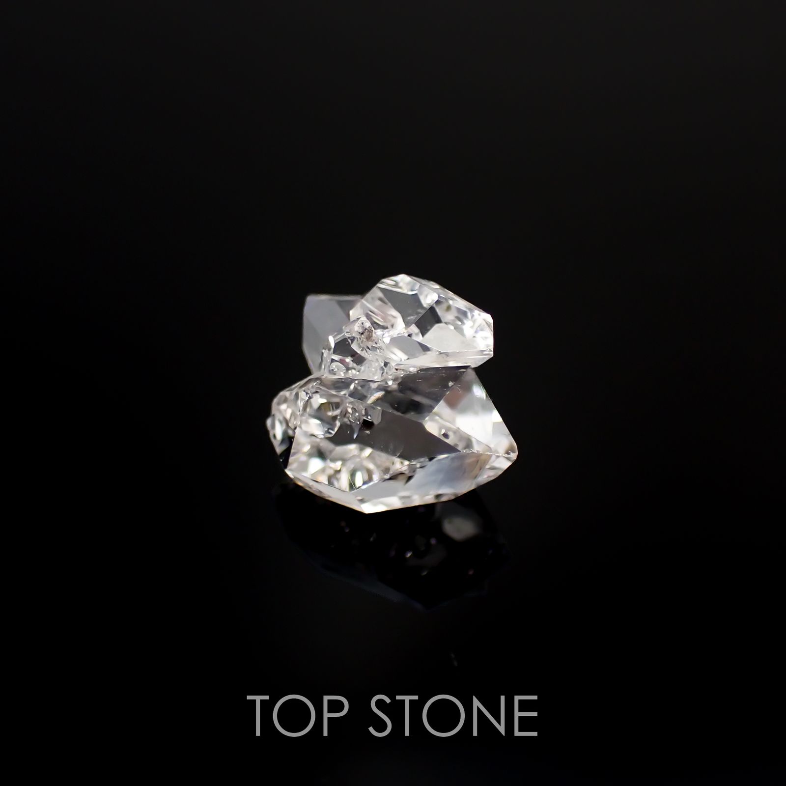 ハーキマーダイヤモンド 原石 アメリカ・ニューヨーク州産 1.77ct[221219432]8.3x7.8mm前後
