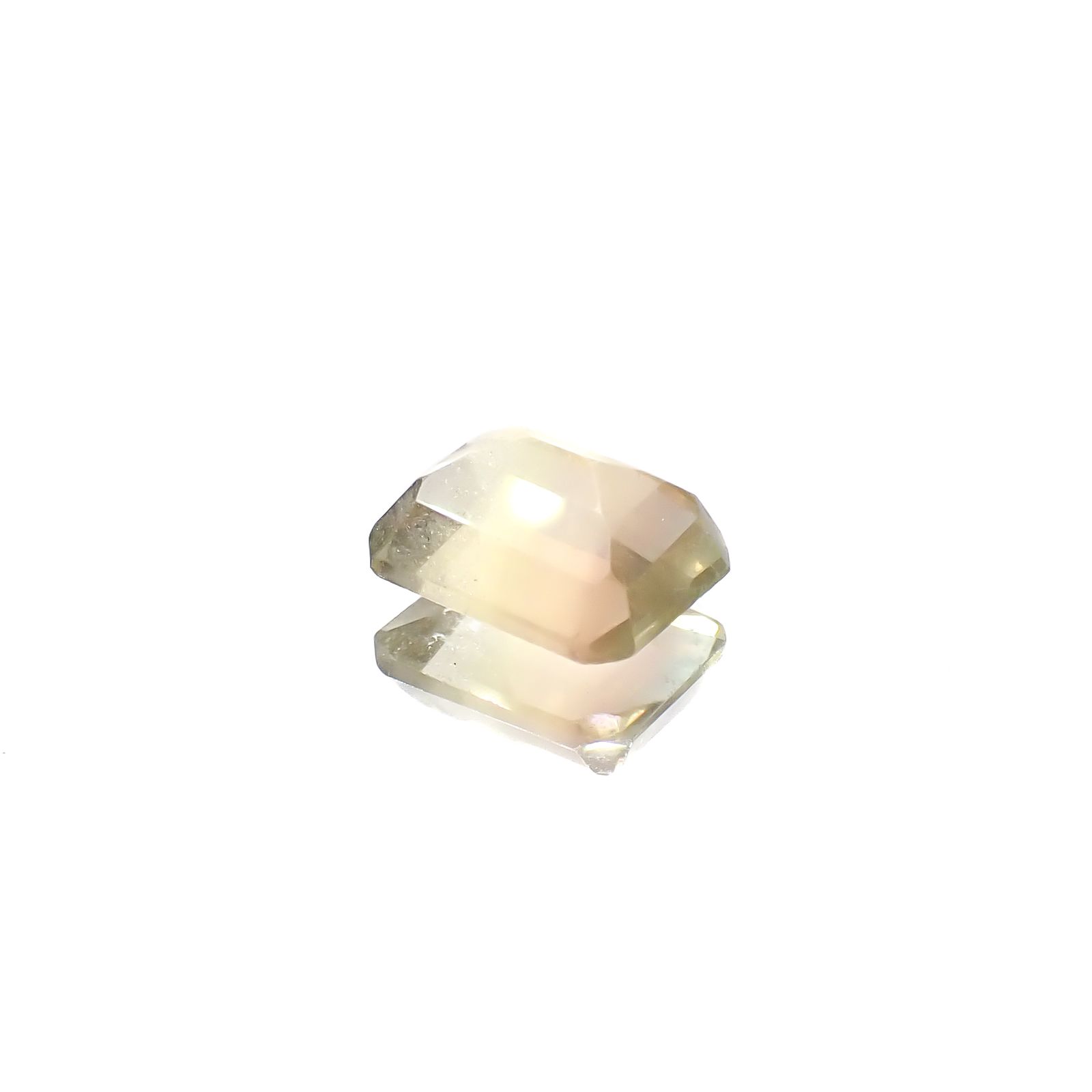 パーティカラーフローライト フルオレッセンス ブラジル産 2.80ct[240928916]9x7mm前後