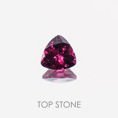 グレープガーネット(宝石名ガーネット) ブラジル産 0.51ct 識別済[21069694]4.9×4.9mm前後