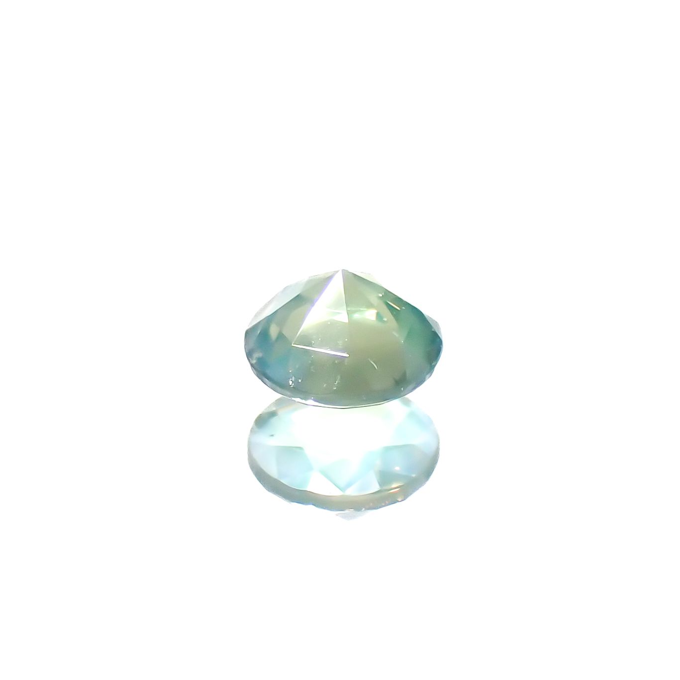 シルキーアレキサンドライト(宝石名アレキサンドライト)ブラジル・ミナスジェライス州ヘマチタ鉱山産 0.12ct 識別済[240527398]3x3mm前後