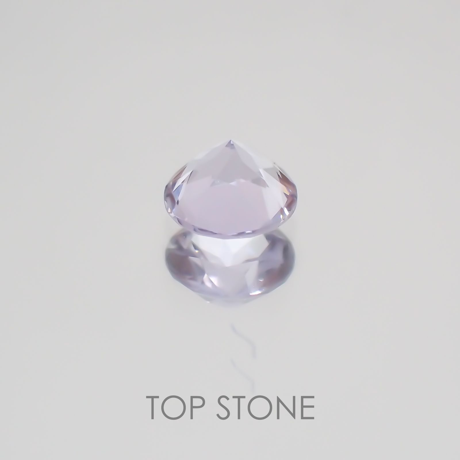 パープルスキャポライト(マリアライト) スリランカ産 ルース 0.12ct[21049569]3.6×3.6mm前後