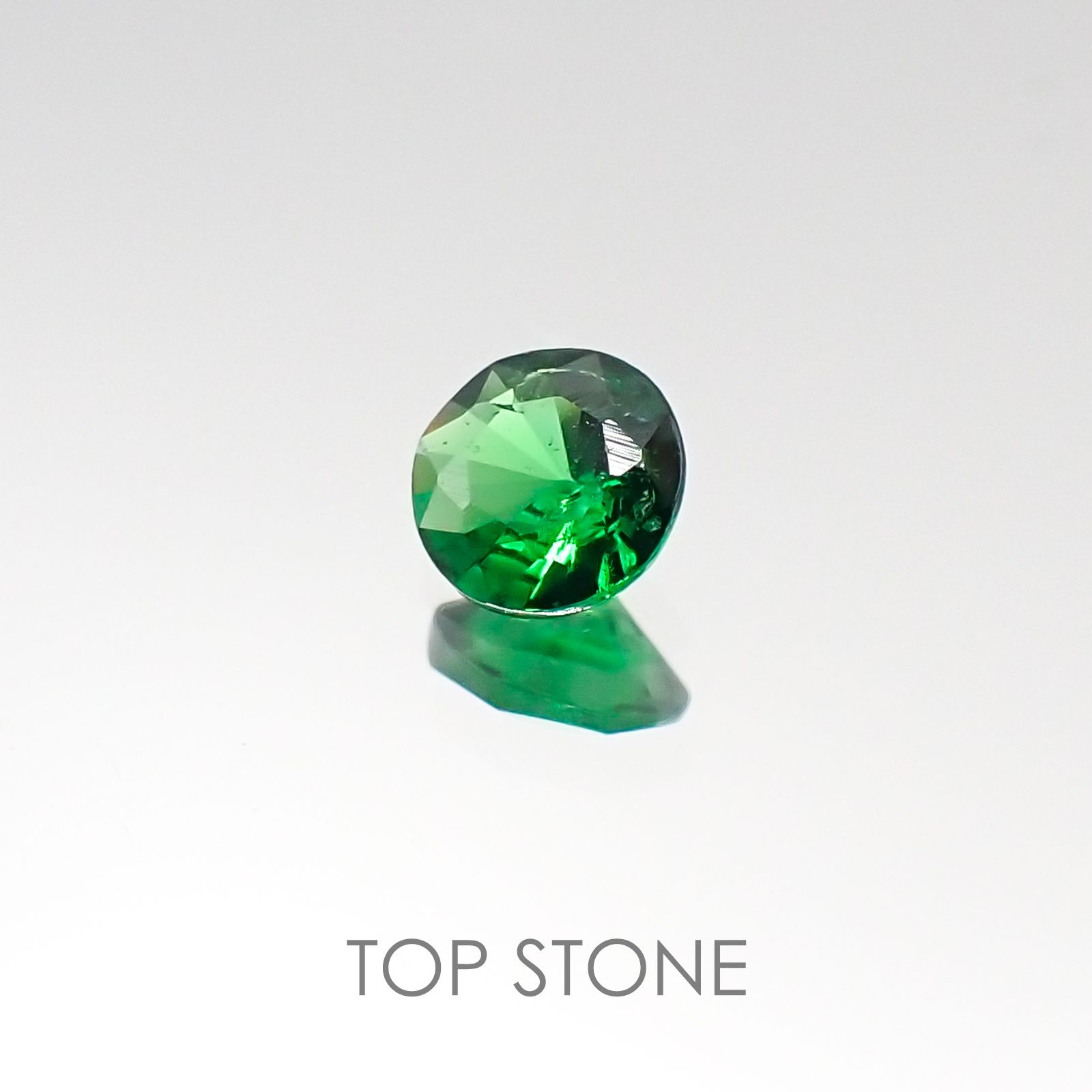 ツァボライト(宝石名グリーン グロッシュラー・ガーネット) タンザニア産 0.16ct 識別済[20095725]3.5×3.5mm前後