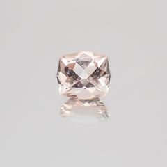 ◇カスタムカット◇モルガナイト(宝石名モルガナイト)ナイジェリア産 0.91ct 識別済[231224422]6.6x5.8mm前後